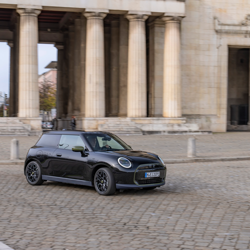 2026 MINI Cooper SE Paul Smith Edition Front View