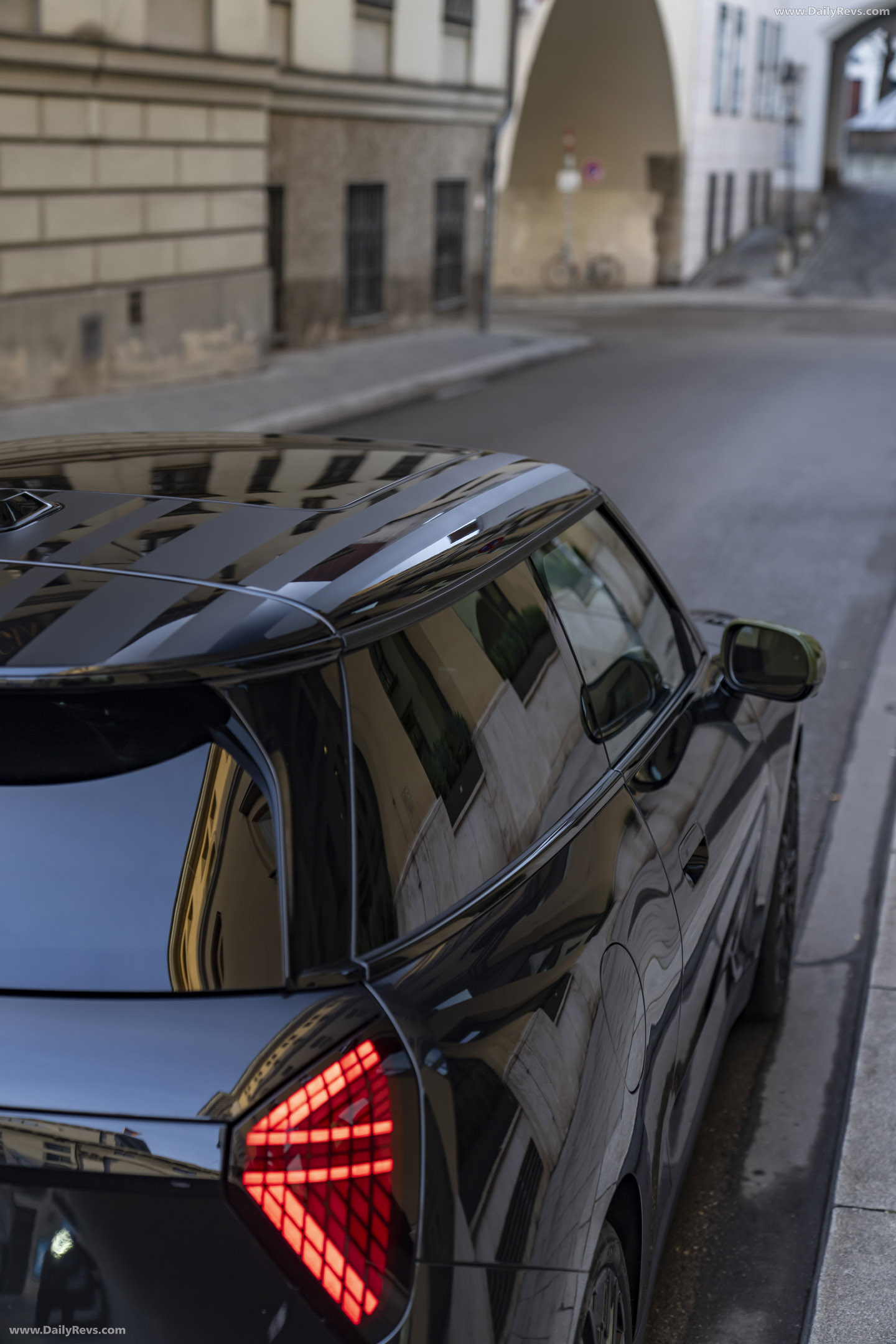 2026 MINI Cooper SE Paul Smith Edition Exterior