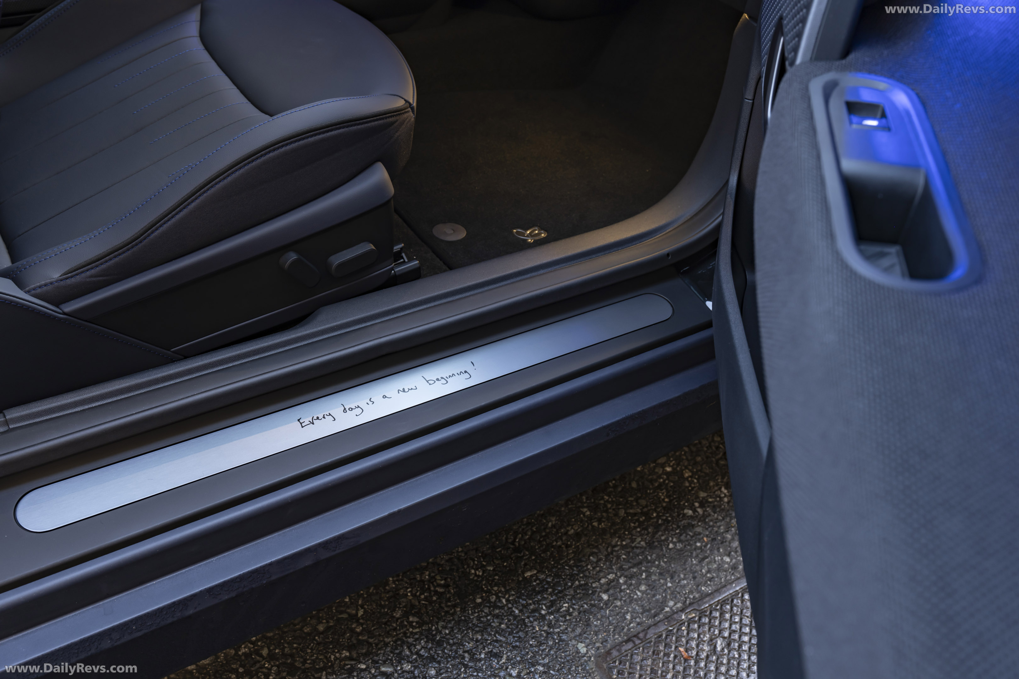 2026 MINI Cooper SE Paul Smith Edition Interior
