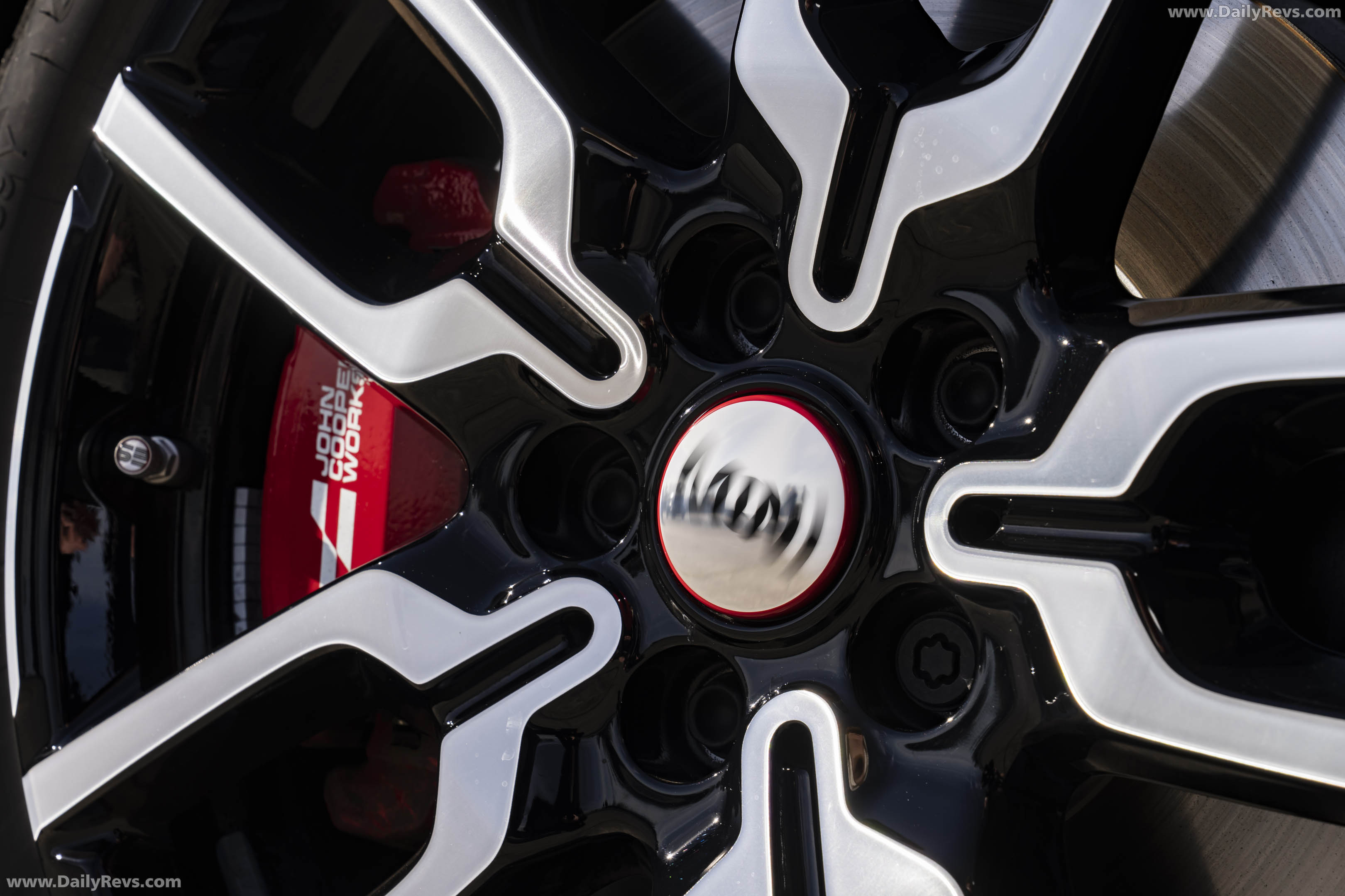 2026 MINI JCW 1965 Victory Edition Exterior