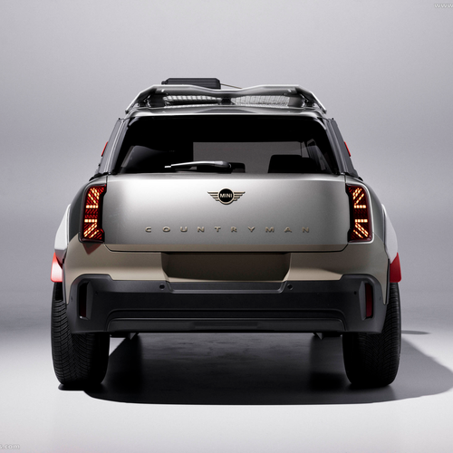 2026 MINI Countryman Vagabund Melting Silver Rear View