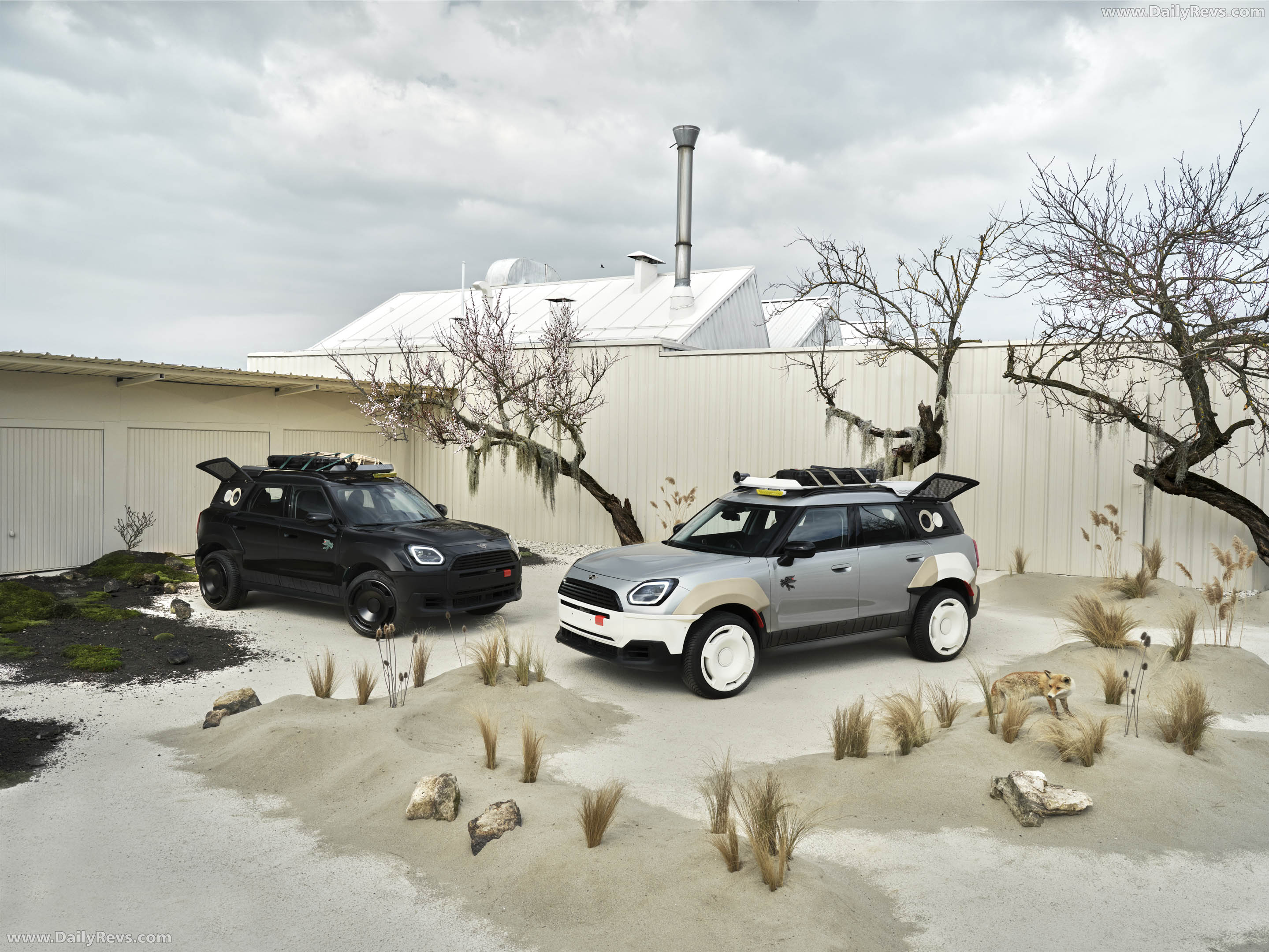 2026 MINI Countryman Vagabund Midnight Black Front View