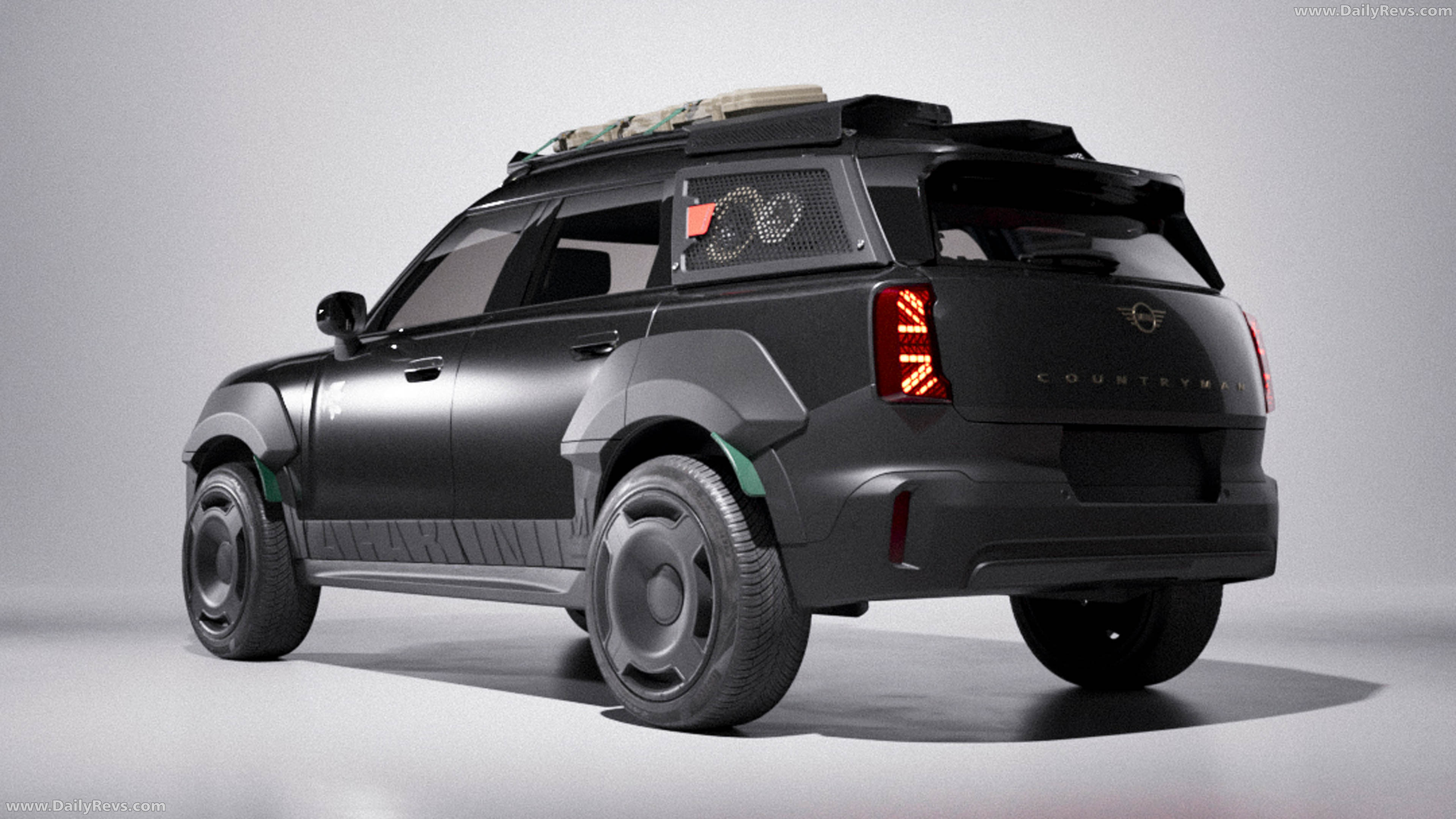 2026 MINI Countryman Vagabund Midnight Black Rear View