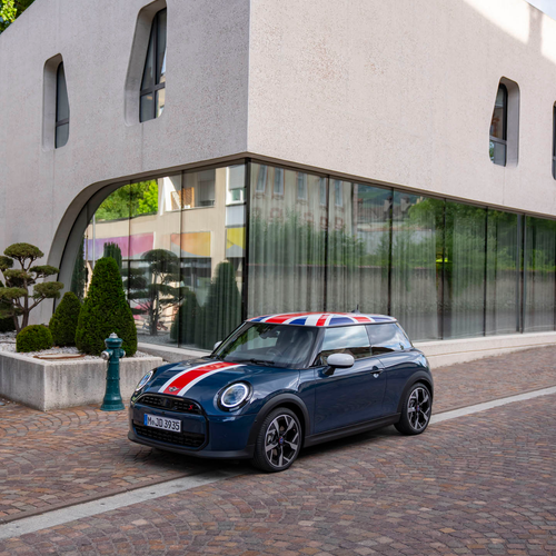 2026 MINI Cooper Oxford Edition Front View