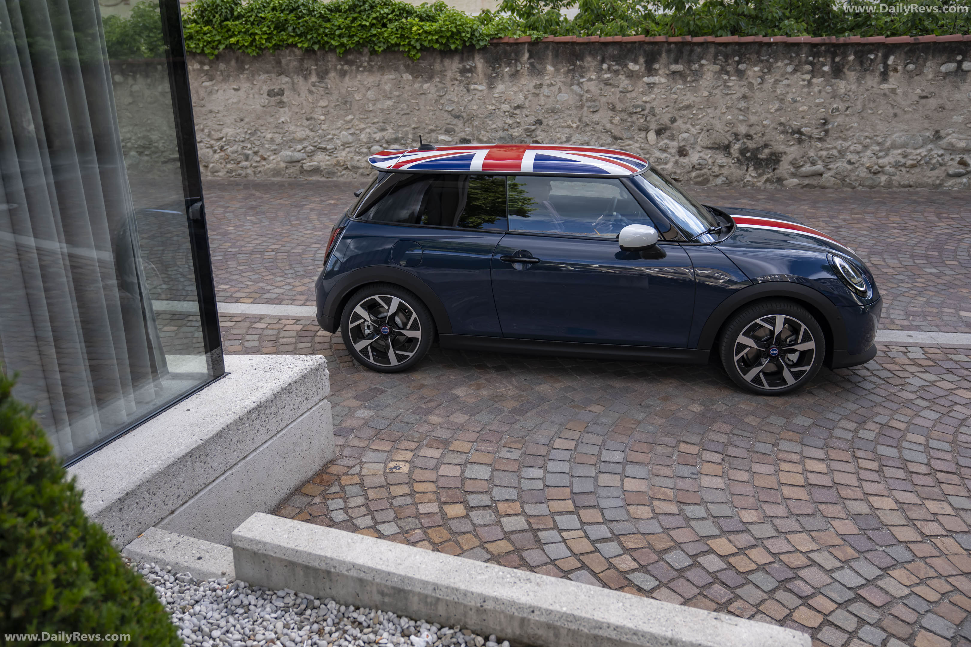 2026 MINI Cooper Oxford Edition Side View