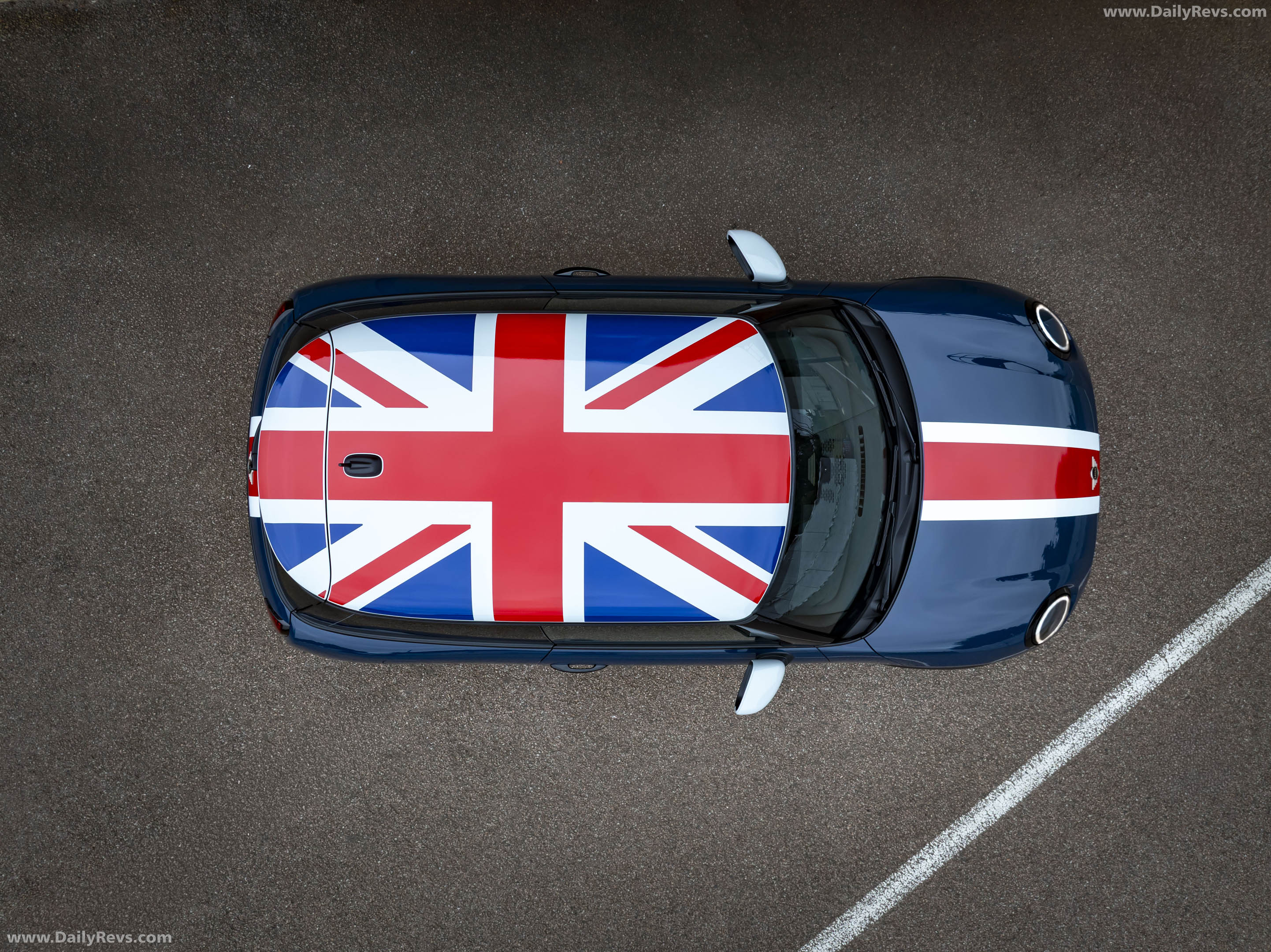 2026 MINI Cooper Oxford Edition Top View