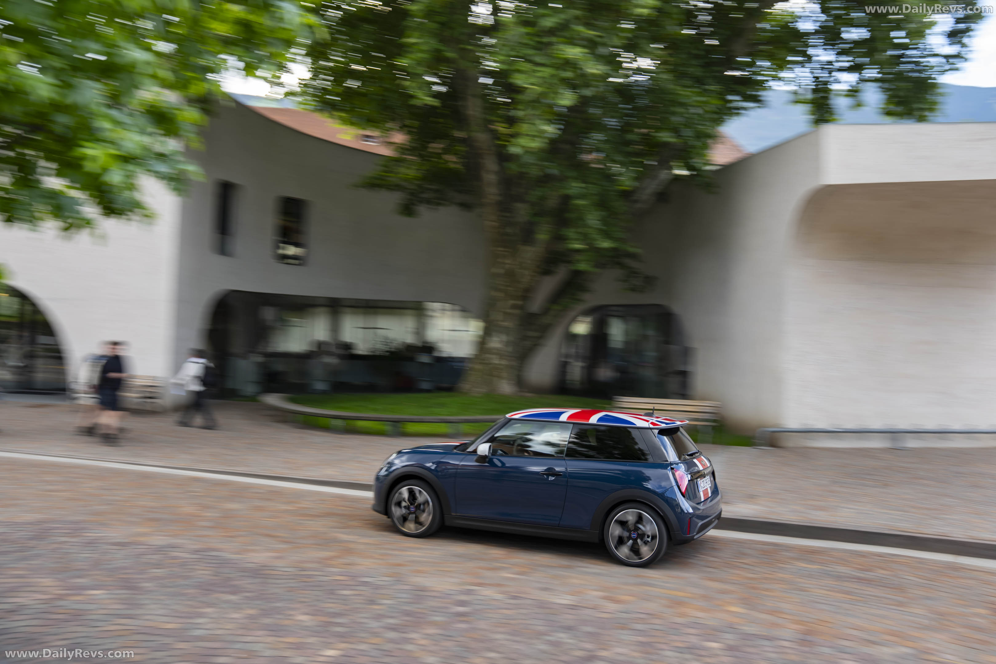 2026 MINI Cooper Oxford Edition Top View