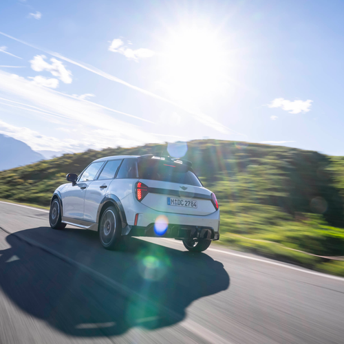 2026 MINI Cooper S 5-door Nanuq White Rear View