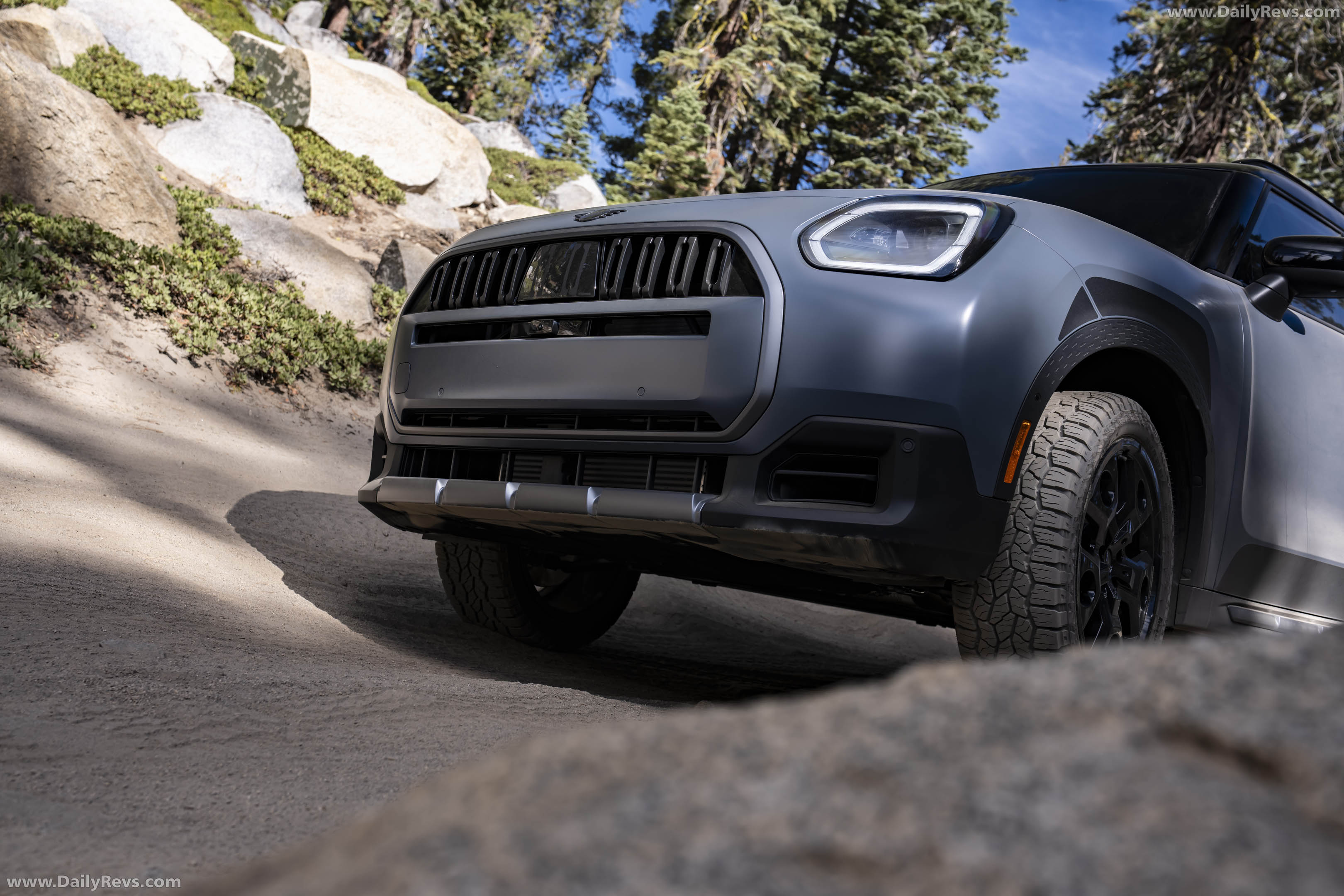 2027 MINI Countryman Untamed Edition Exterior