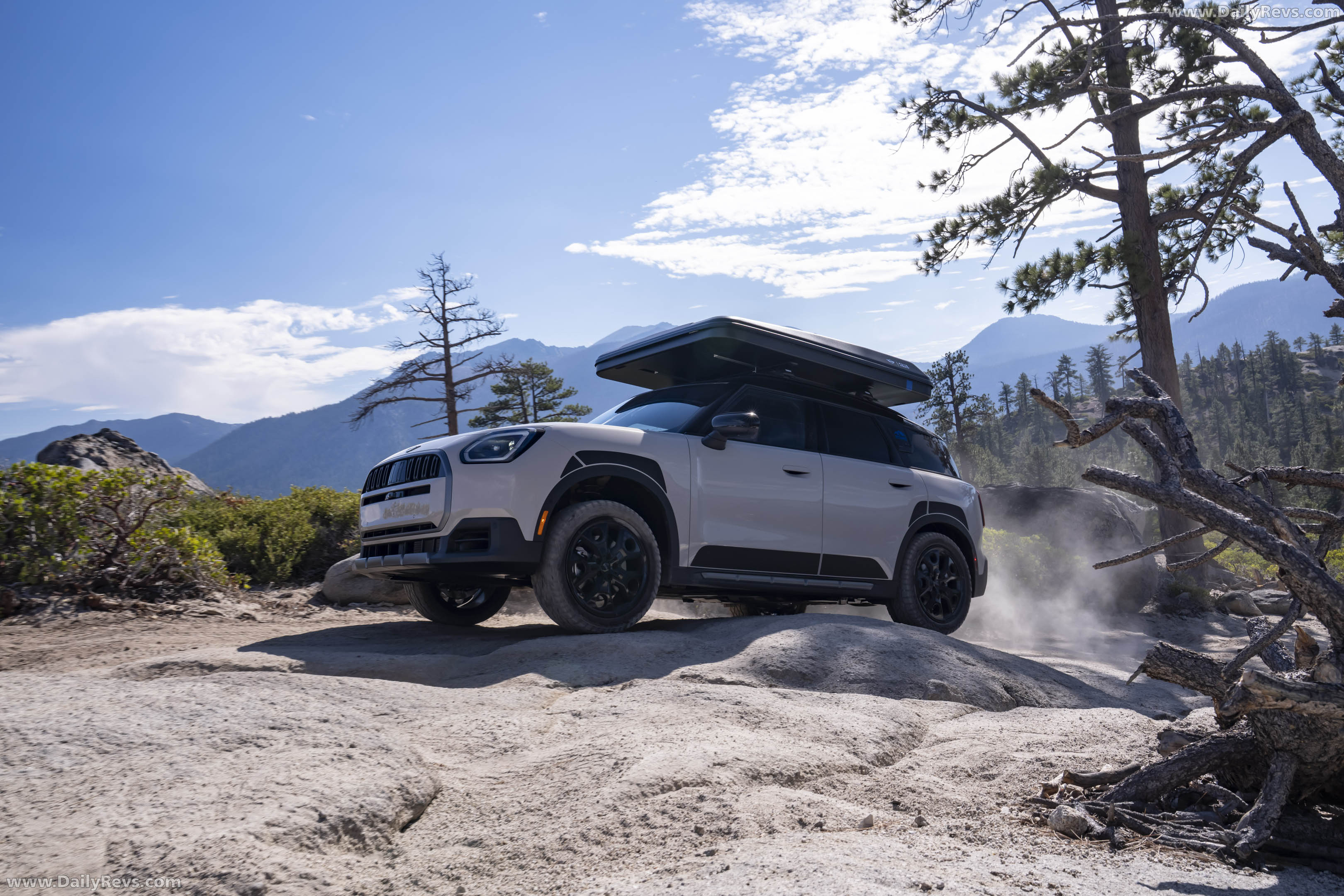 2026 MINI Countryman Untamed Edition Hideaway Grey Front View