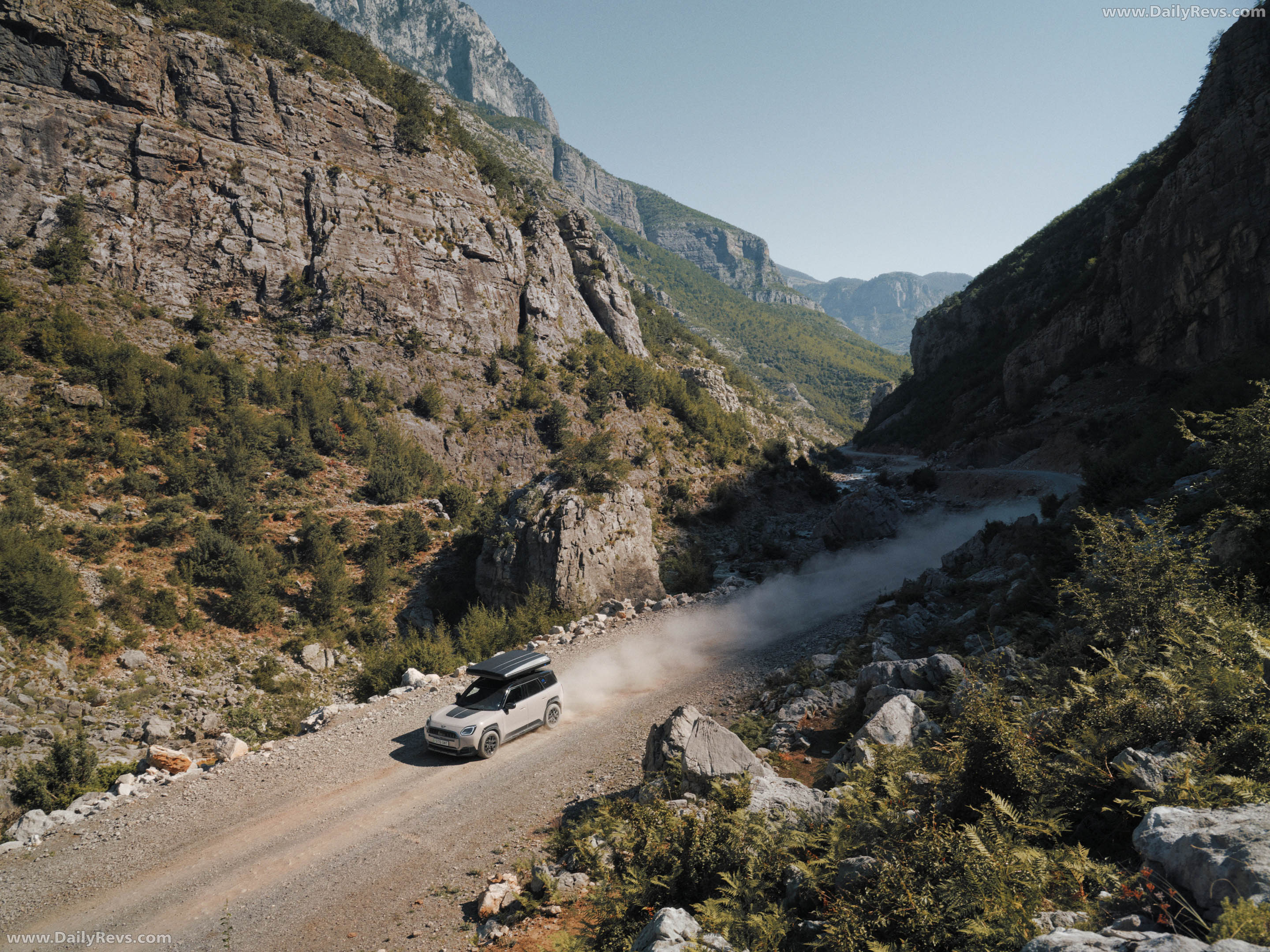 2026 MINI Countryman Untamed Edition Hideaway Grey Top View
