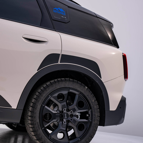 2026 MINI Countryman Untamed Edition Hideaway Grey Exterior