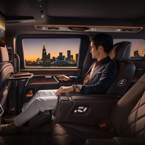 2026 Maextro V800 Interior