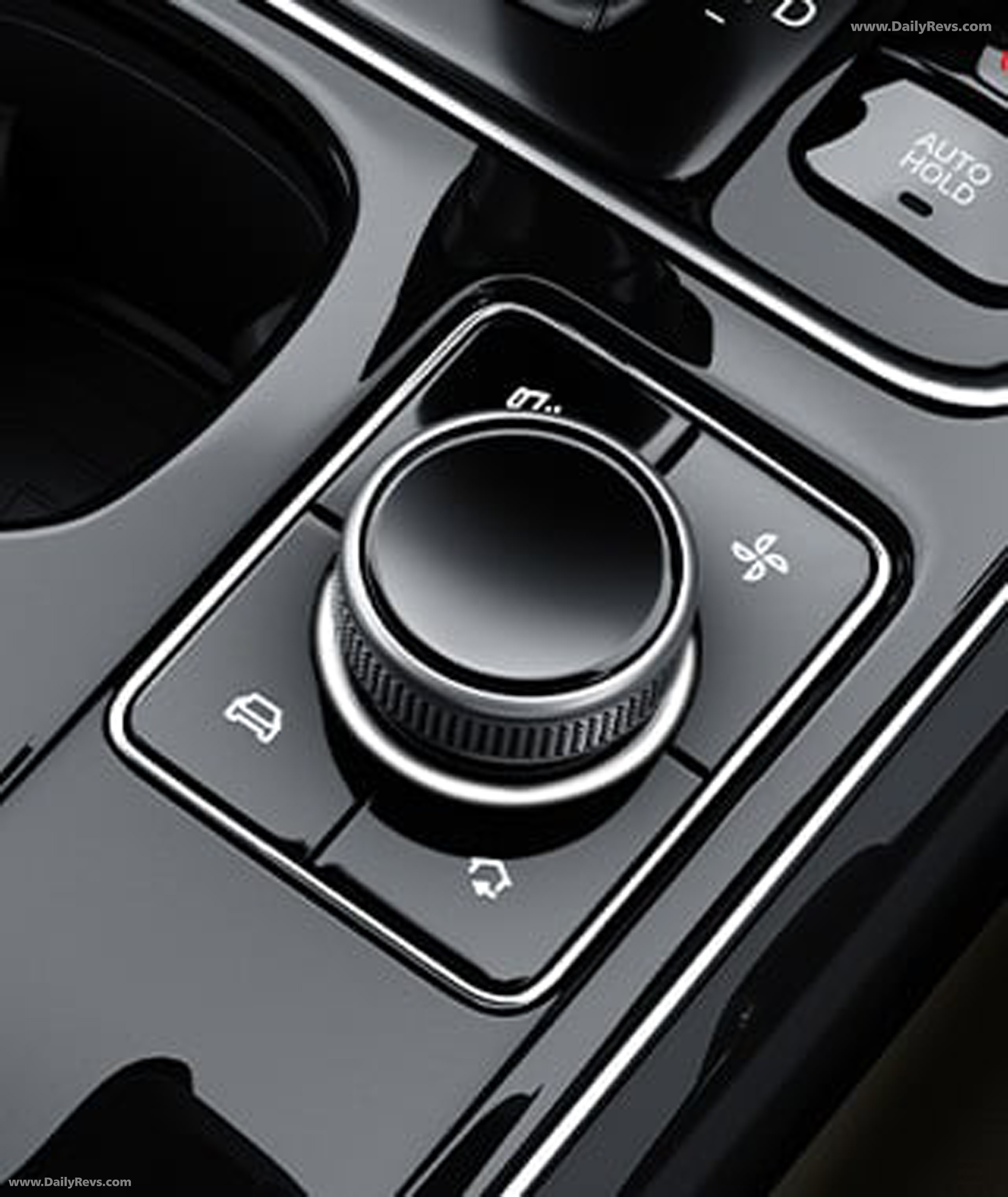 2026 Mahindra Motors XUV 7XO Interior