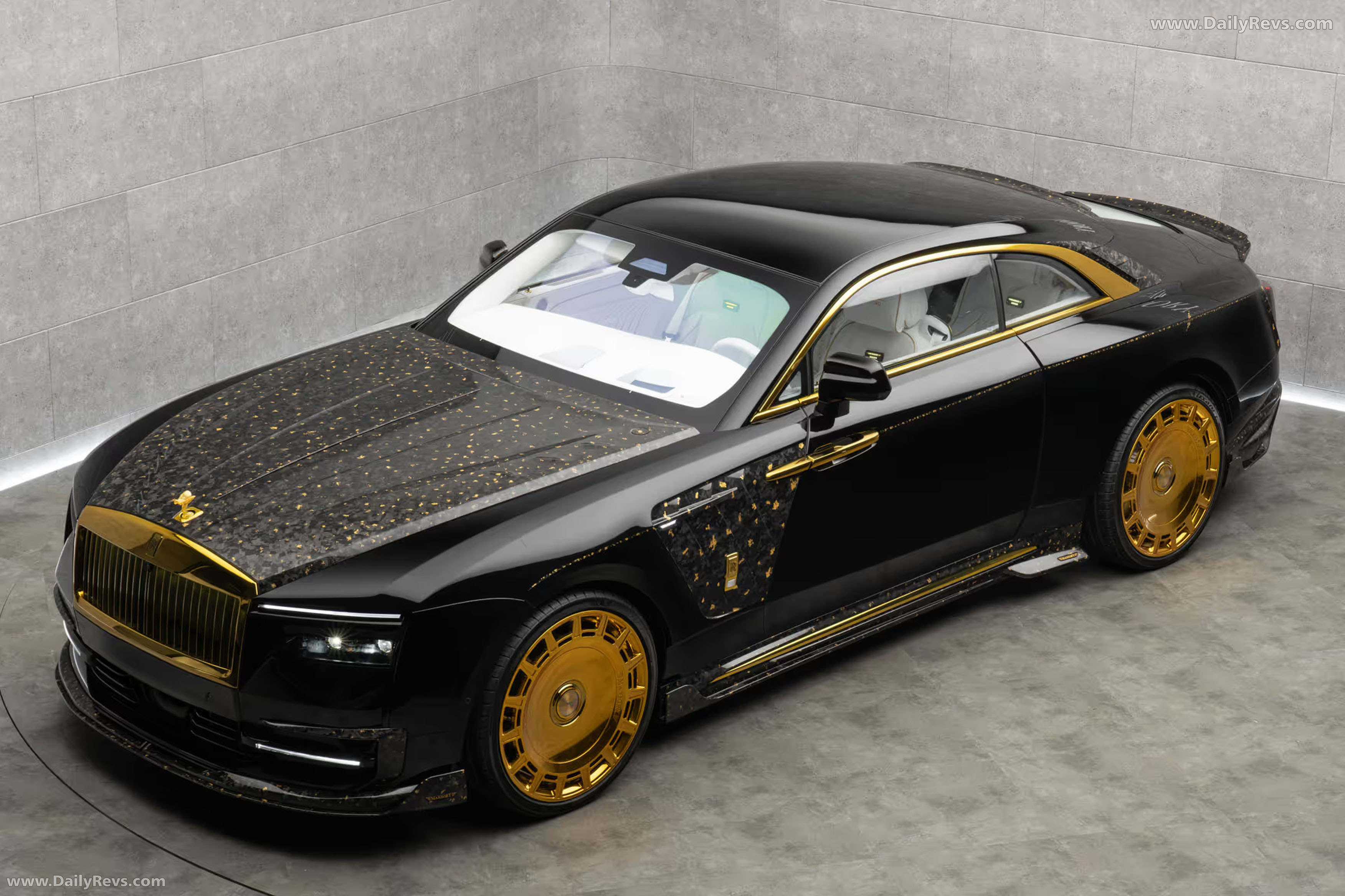 2026 Mansory Equista Linea dOro Top View