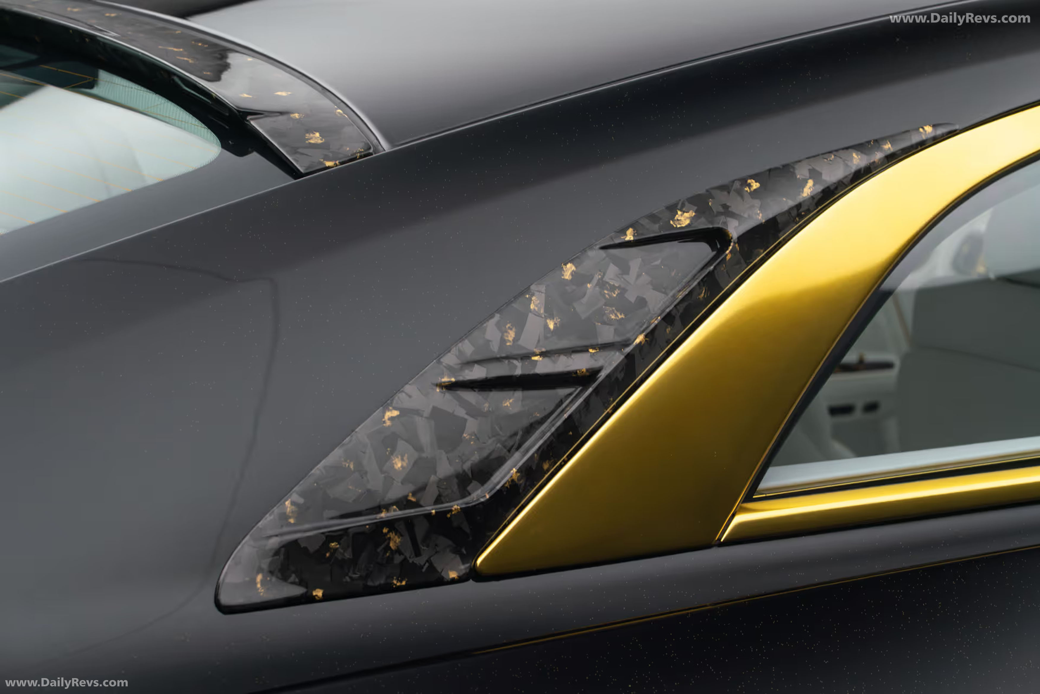 2026 Mansory Equista Linea dOro Exterior