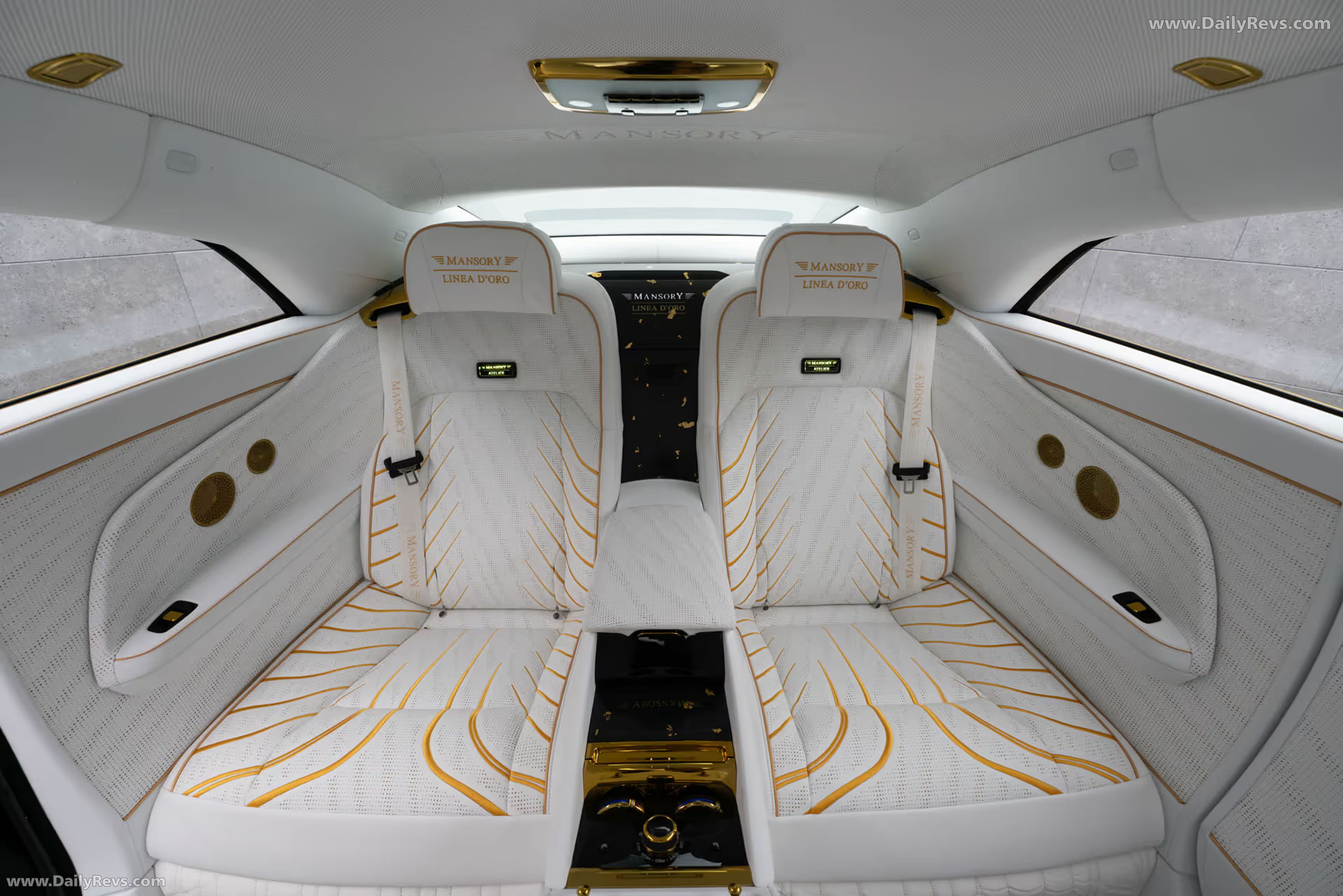 2026 Mansory Equista Linea dOro Interior