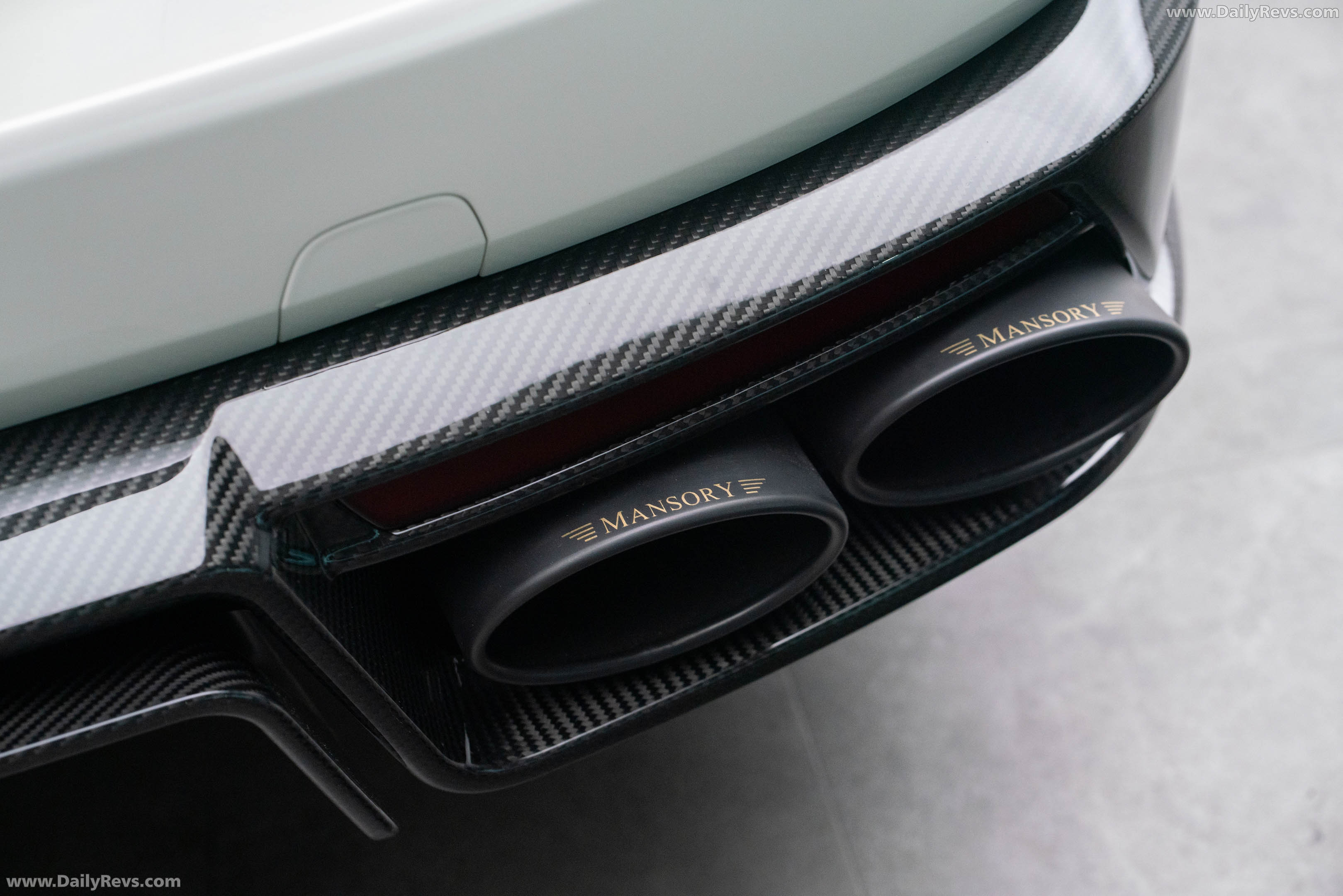 2026 Mansory Zeekr 9X Exterior
