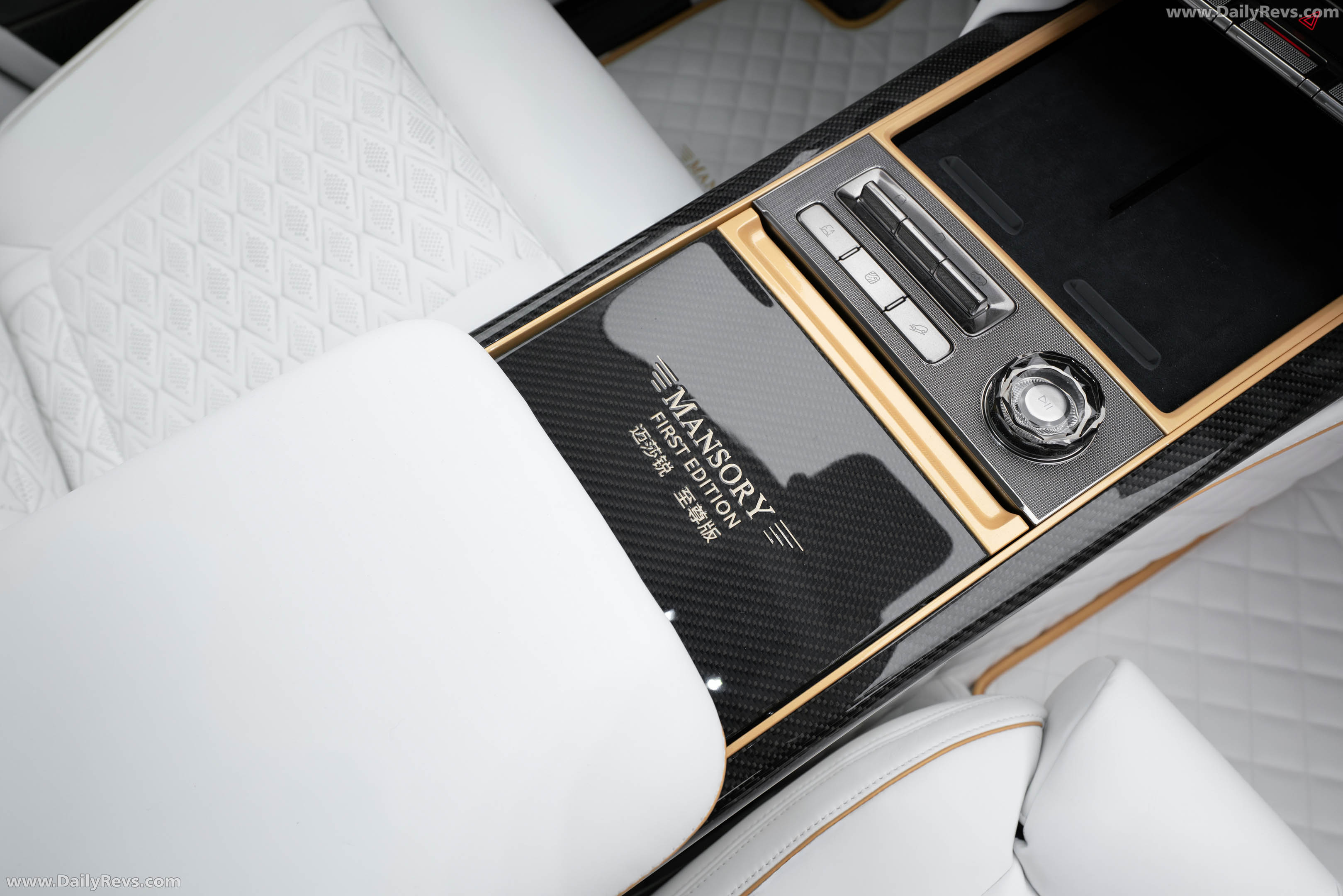 2026 Mansory Zeekr 9X Interior