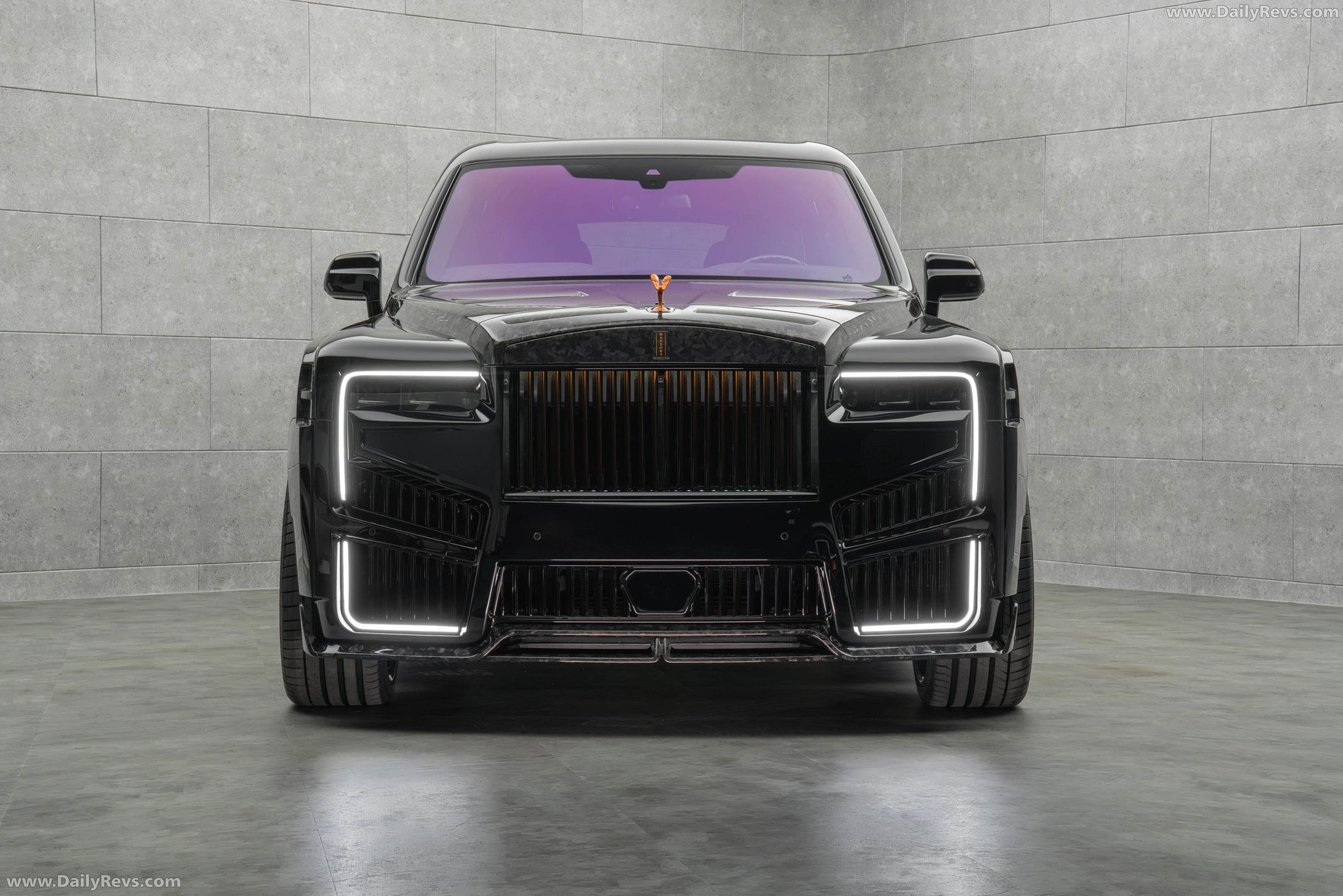 2026 Mansory Cullinan Series II Emperor Signature Front View
