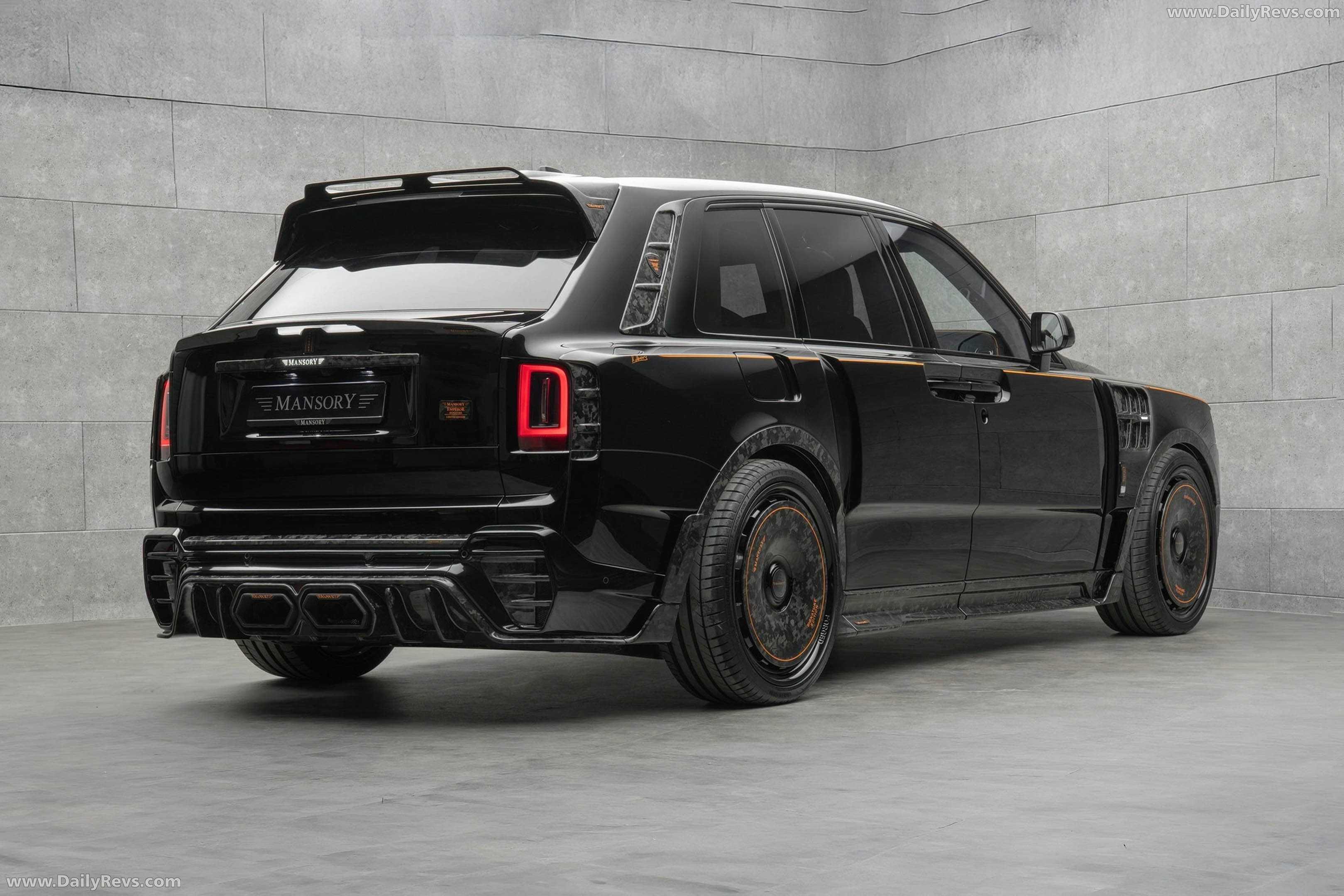 2026 Mansory Cullinan Series II Emperor Signature Rear View
