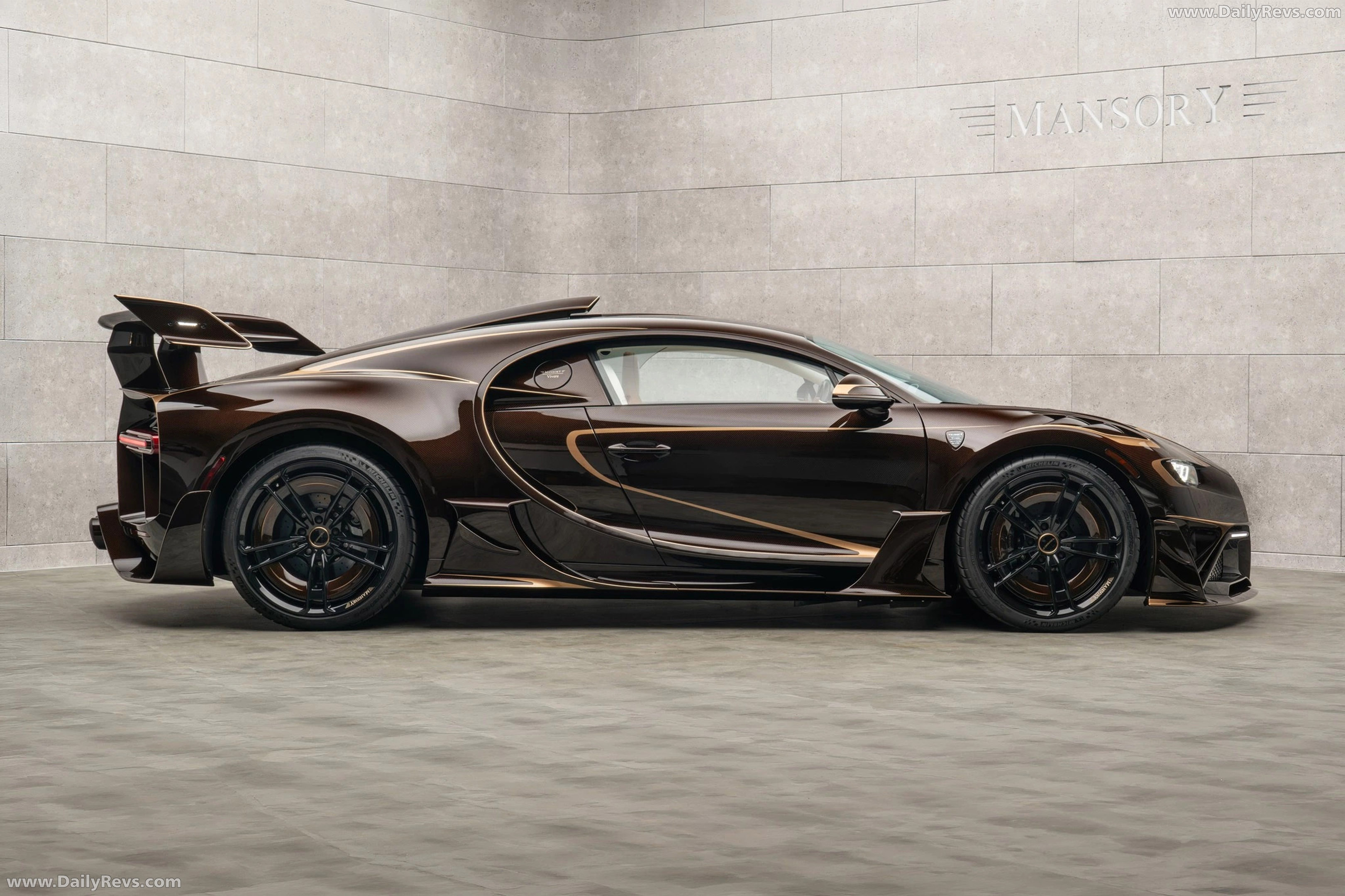 2026 Mansory Vivere Side View