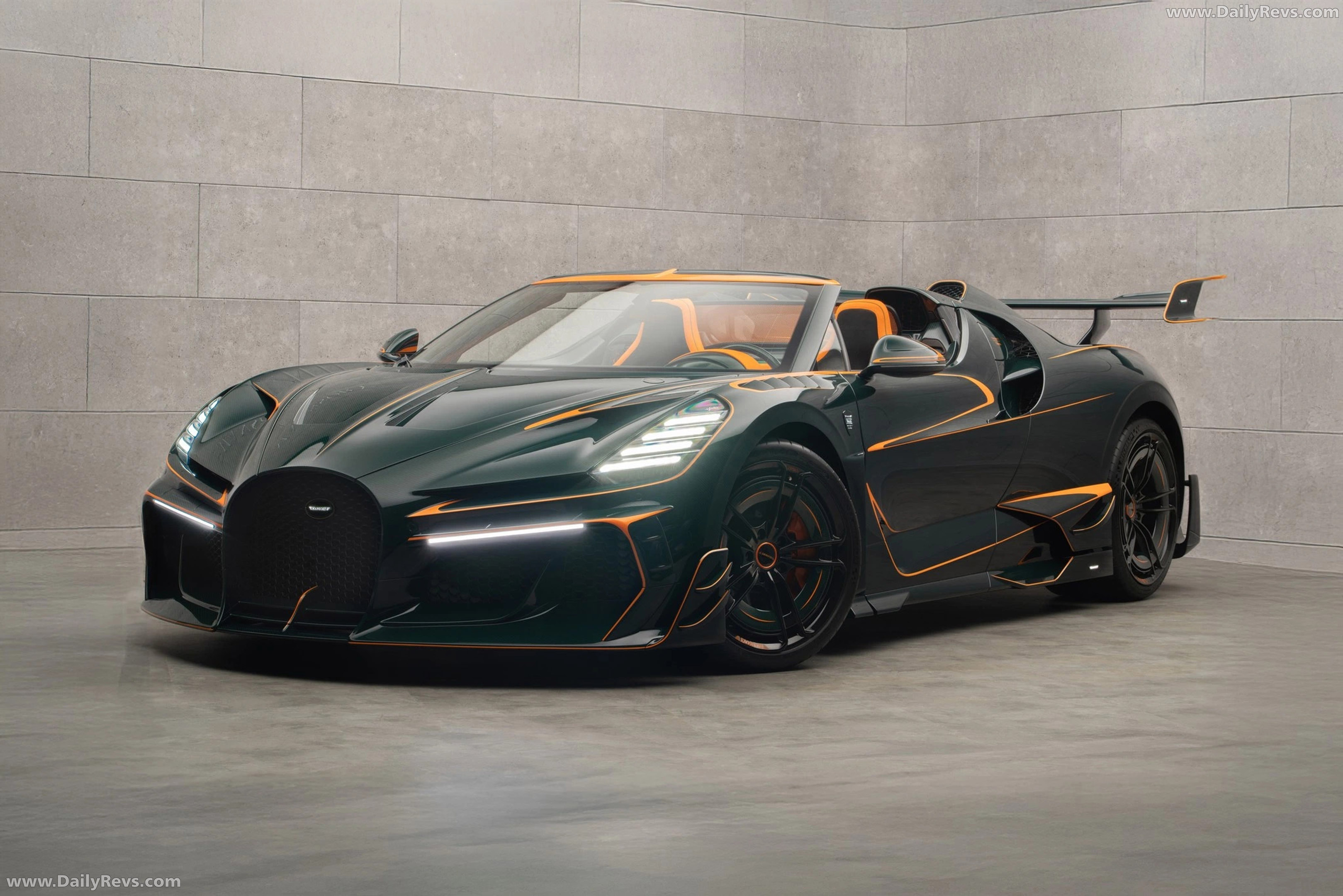 2026 Mansory Vincero Front View