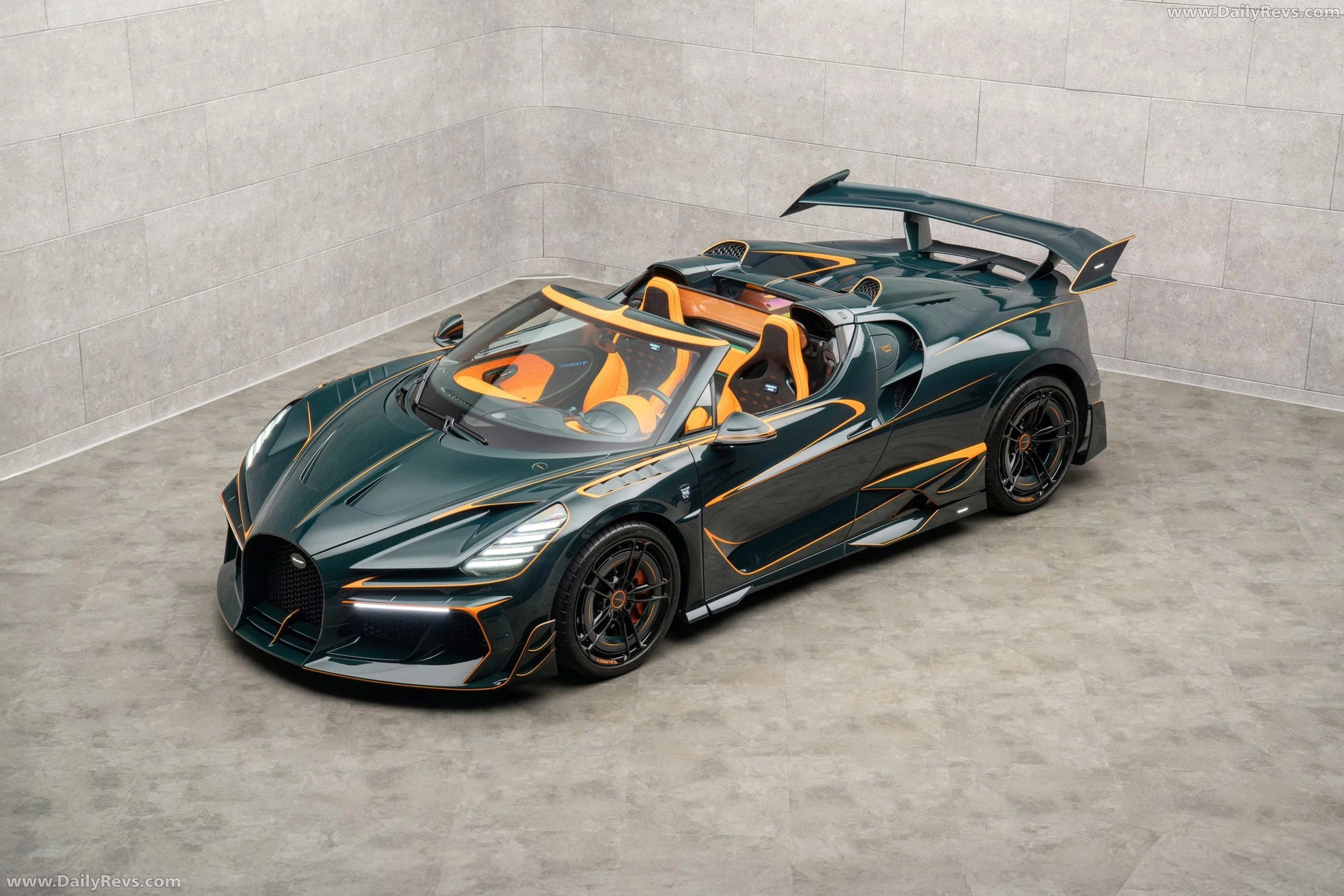 2026 Mansory Vincero Top View