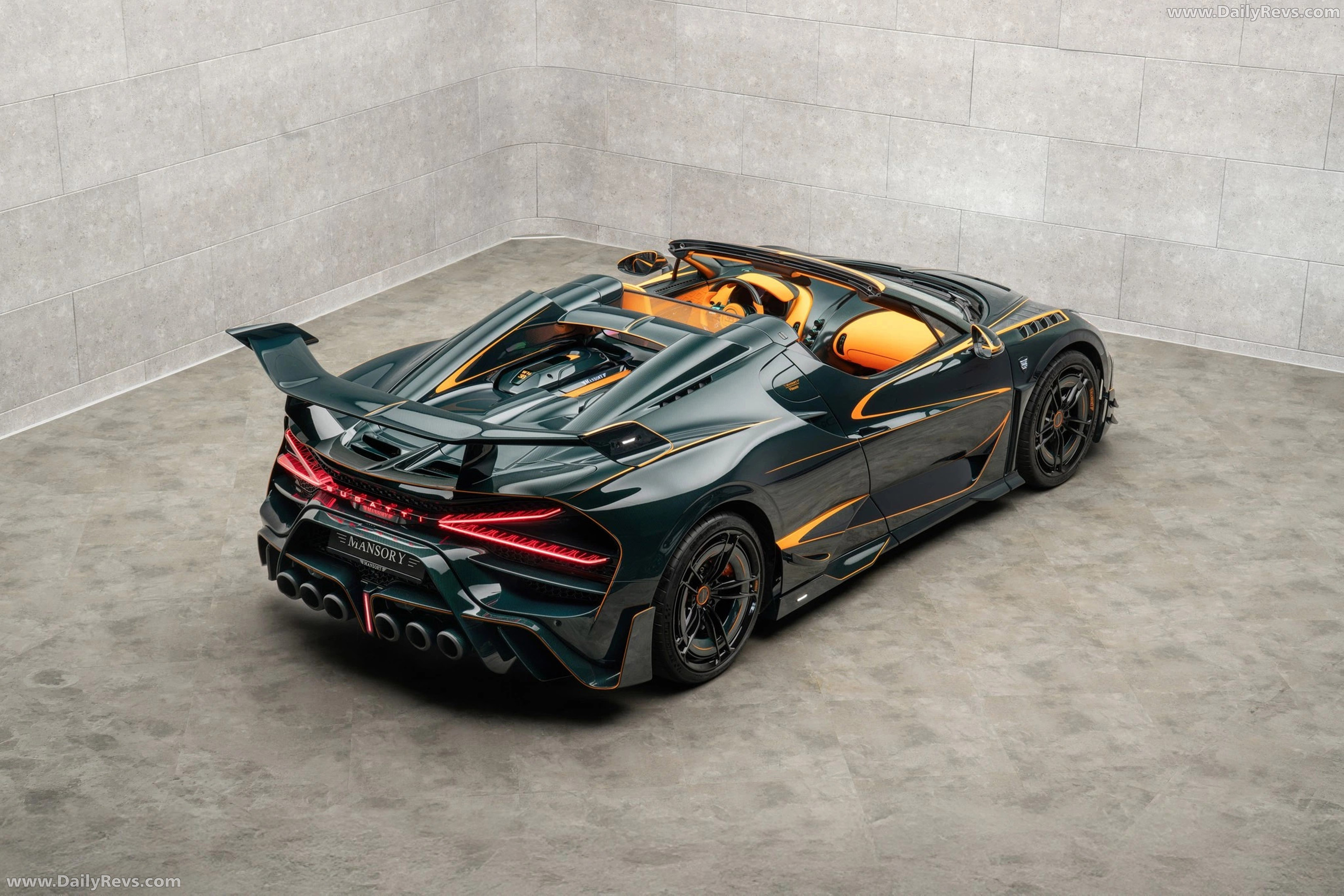 2026 Mansory Vincero Top View
