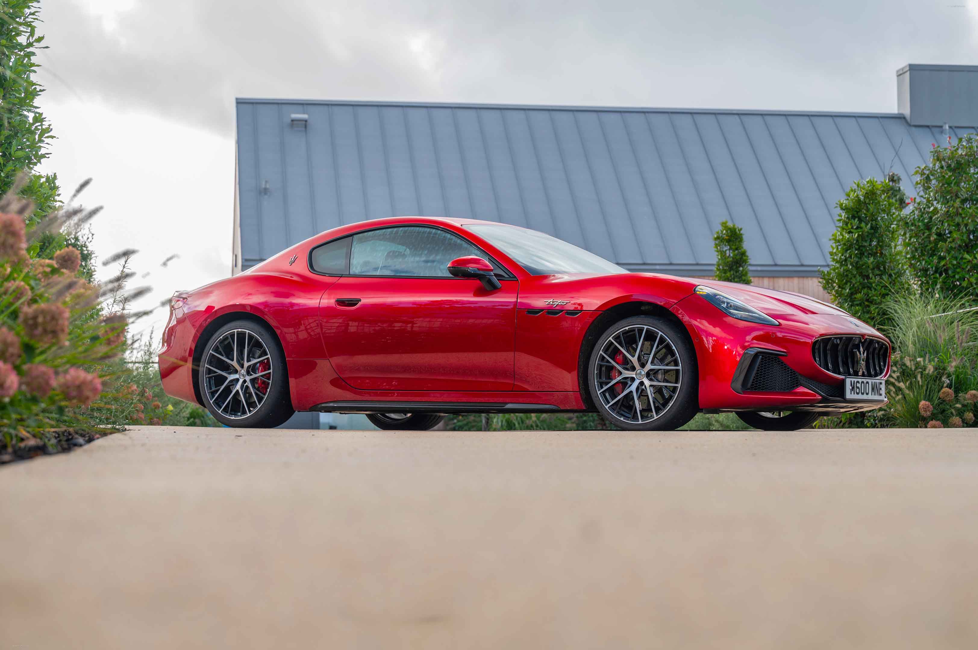 2025 Maserati GranTurismo Trofeo Fuoriserie Rosso Stunning HD Photos 