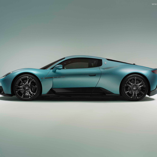 2026 Maserati MCPURA Side View