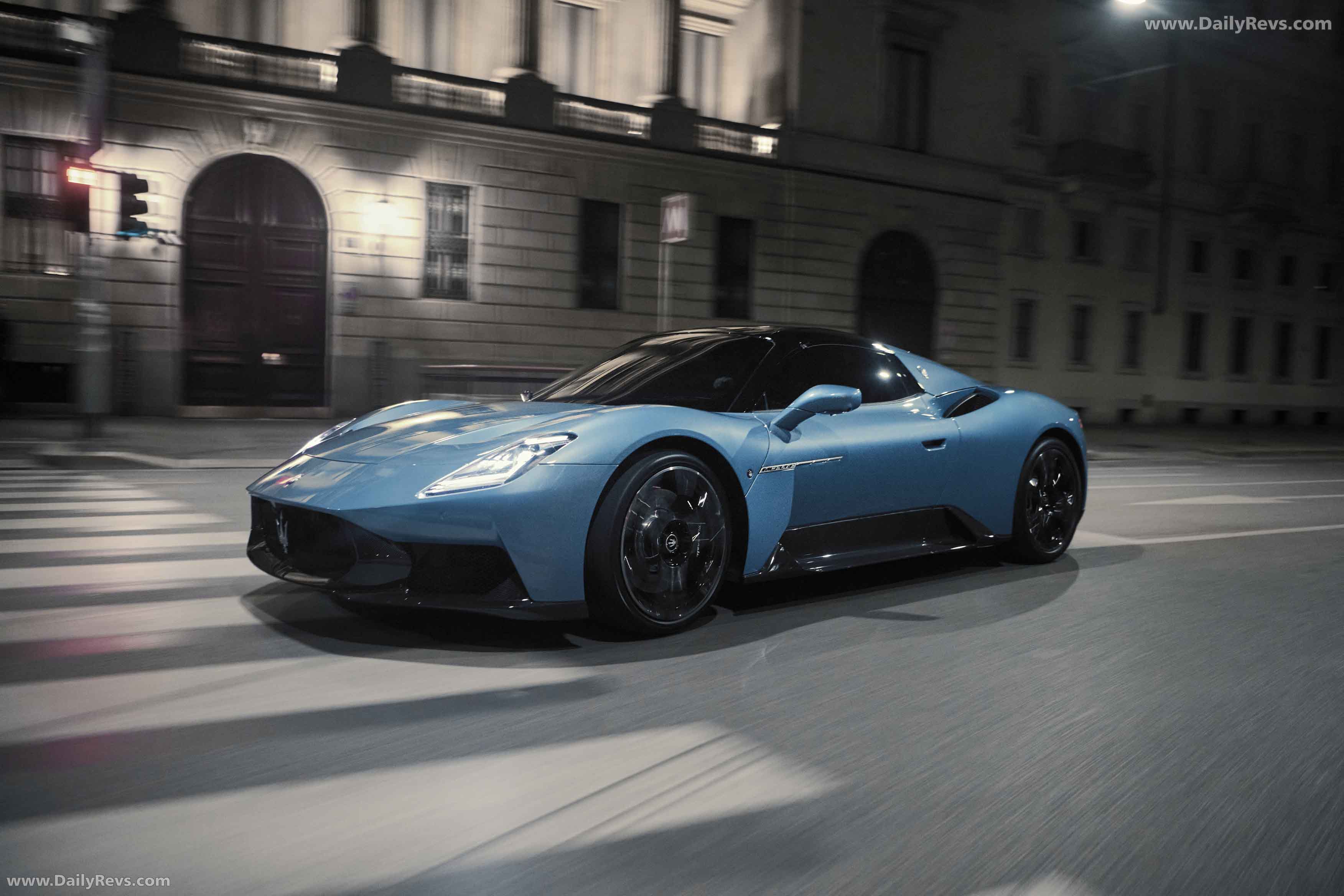 2026 Maserati MCPURA Cielo Front View