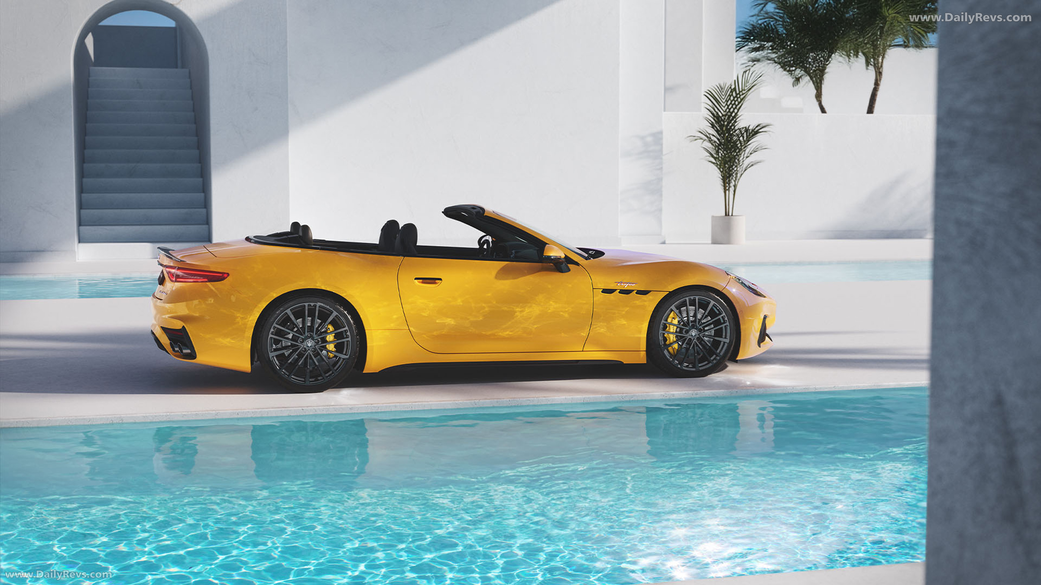 2025 Maserati GranCabrio Summer Collection Side View