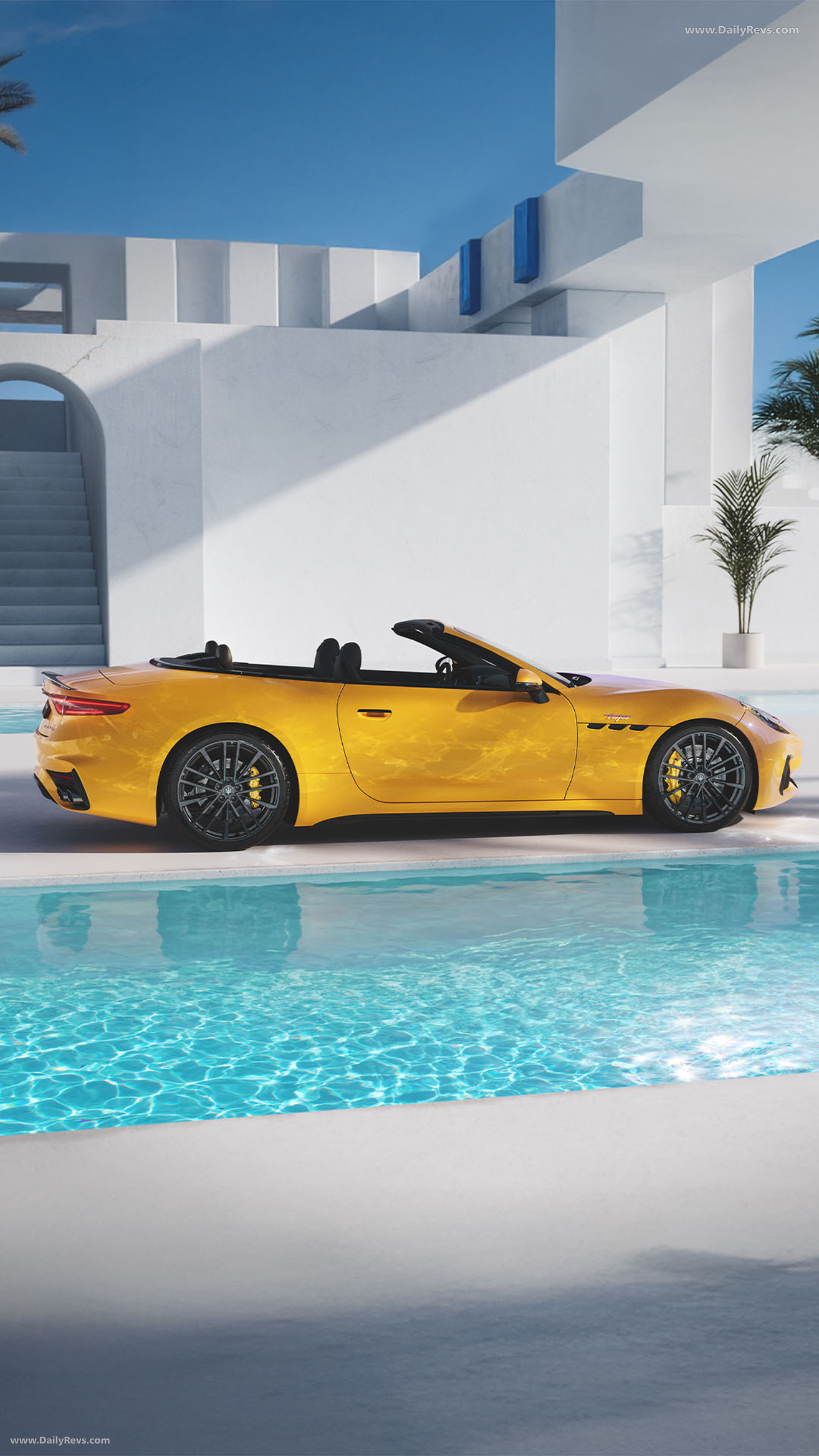 2025 Maserati GranCabrio Summer Collection Side View