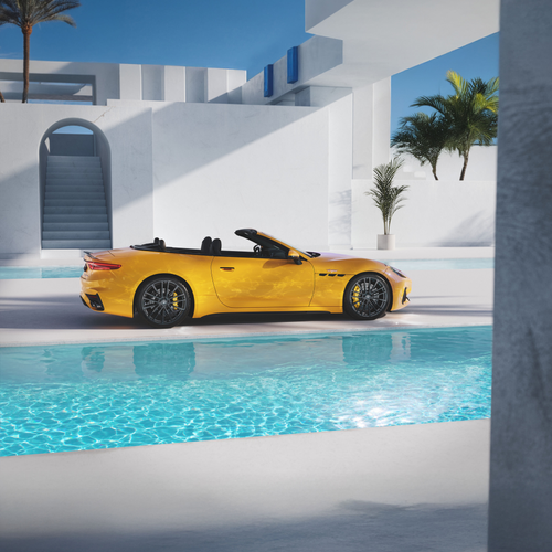 2025 Maserati GranCabrio Summer Collection Side View