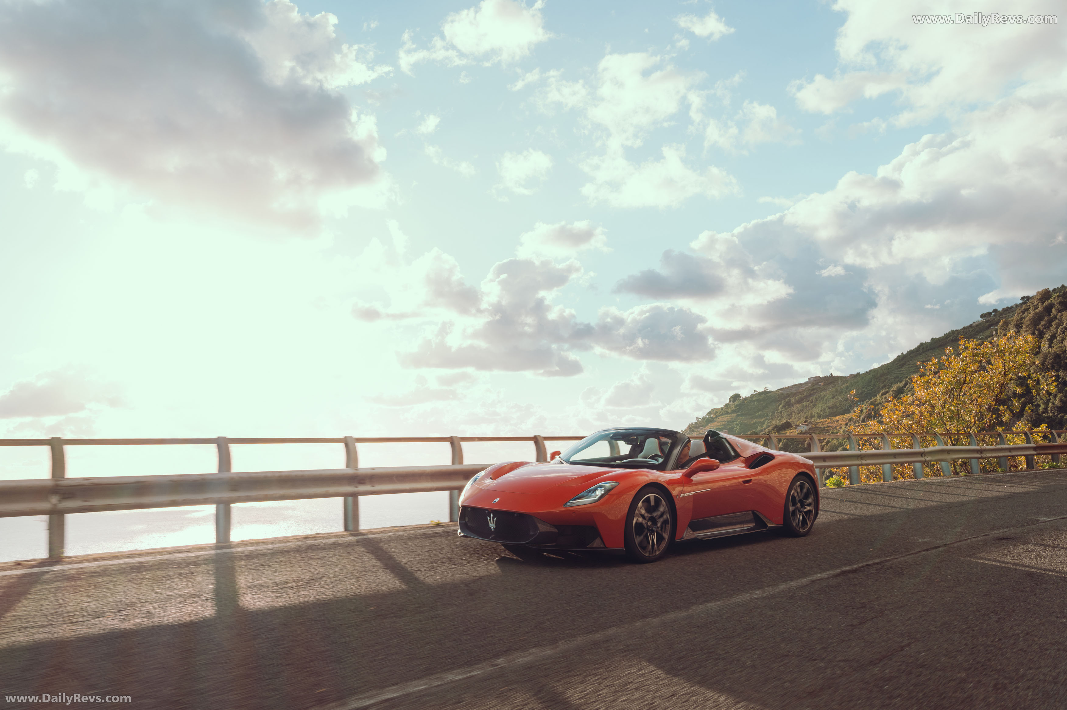 2026 Maserati MCPURA Cielo Devil Orange Front View