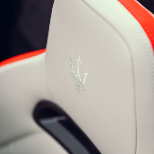 2026 Maserati MCPURA Cielo Devil Orange Interior