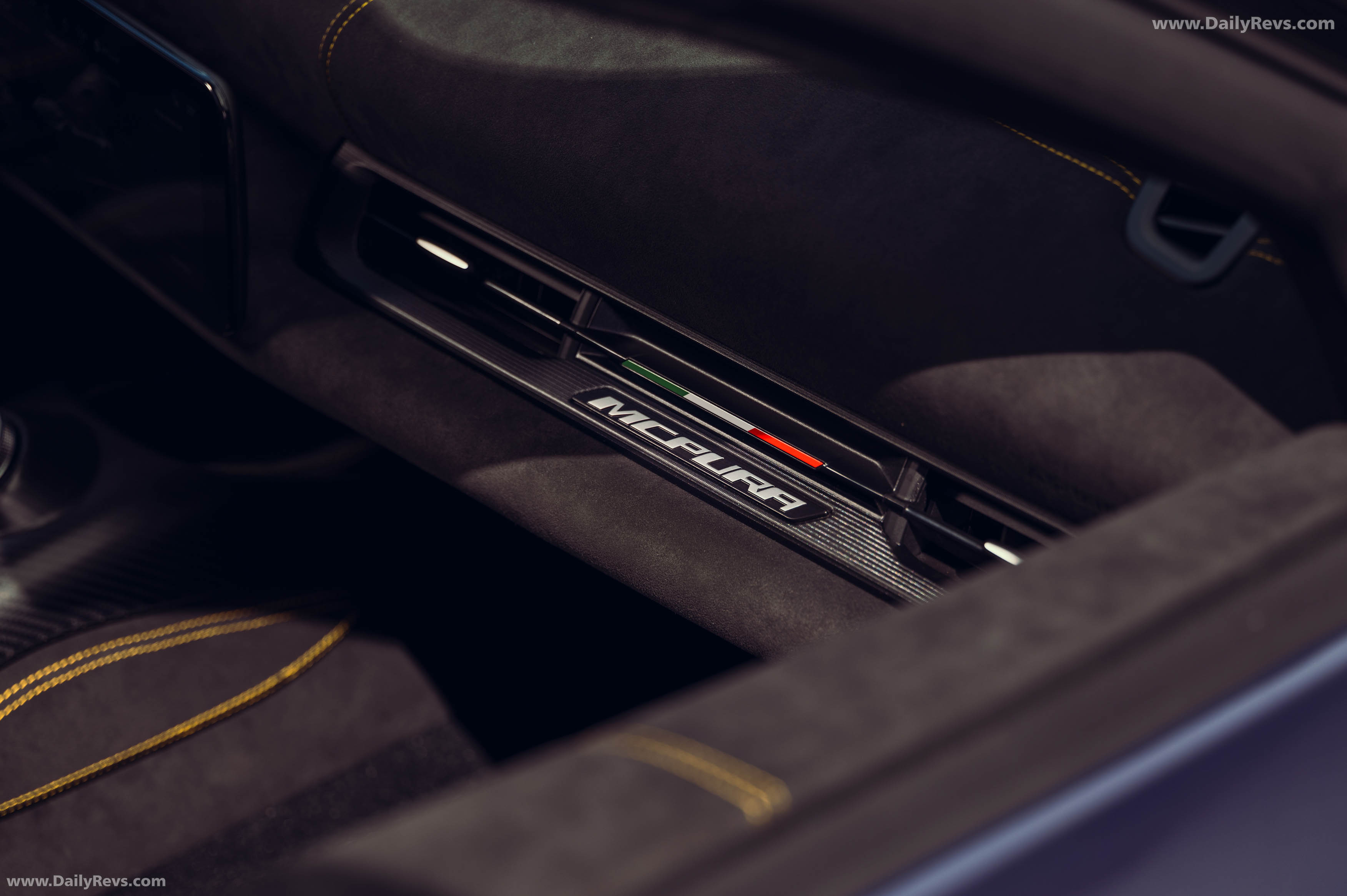 2026 Maserati MCPURA Cielo Night Interaction Interior