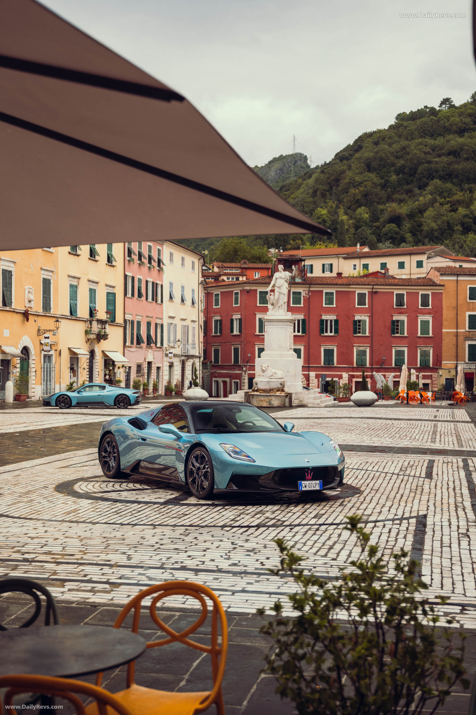 2026 Maserati MCPURA Cielo AI AQUA Rainbow Front View