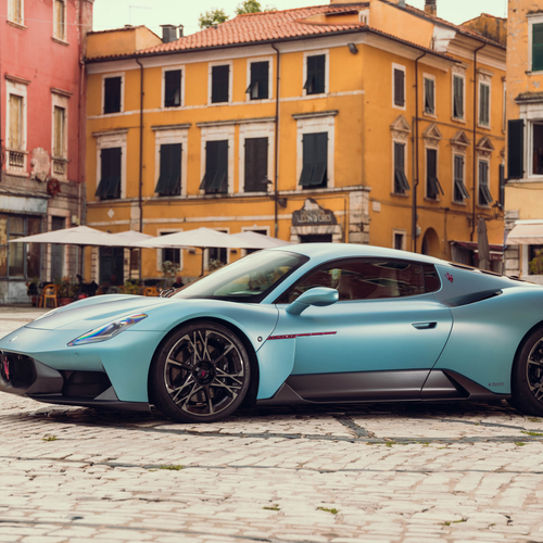 2026 Maserati MCPURA Cielo AI AQUA Rainbow Side View