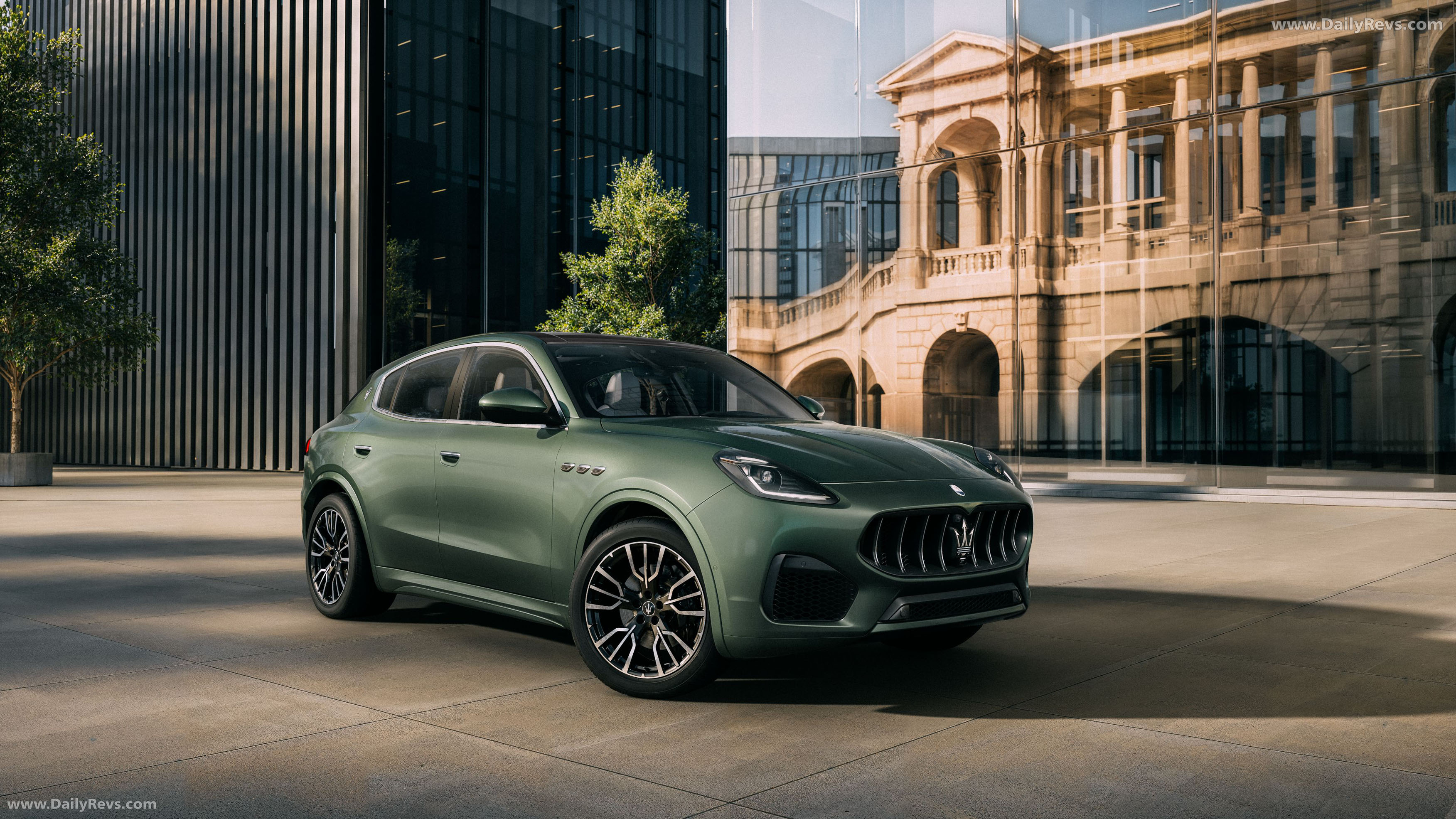 2026 Maserati Grecale Front View