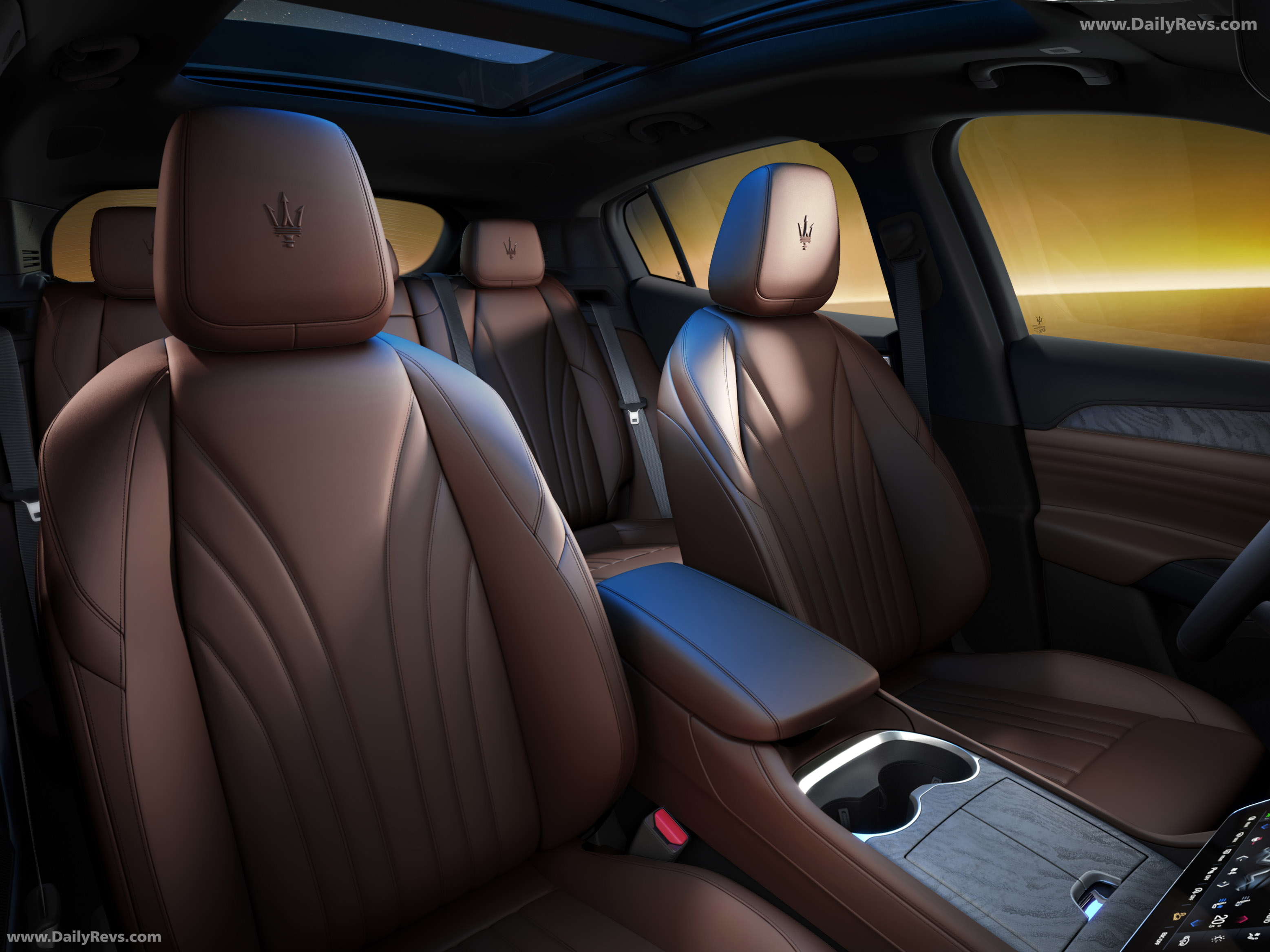 2026 Maserati Grecale Lumina Blu Interior