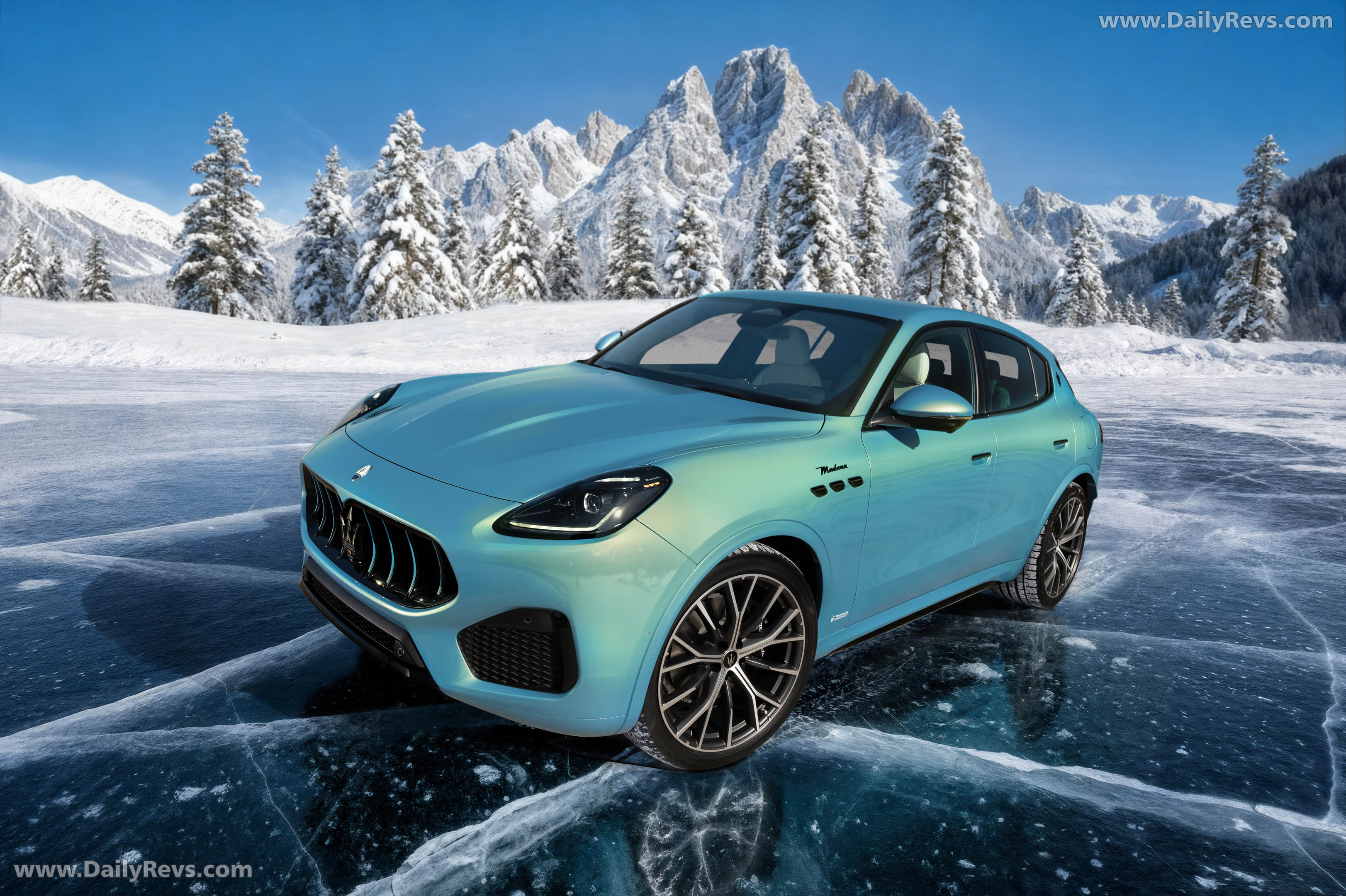 2026 Maserati Grecale Cristallo Special Edition Front View