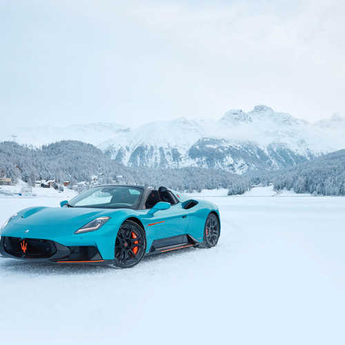 2026 Maserati MCPURA Cielo Frozen Magma Front View