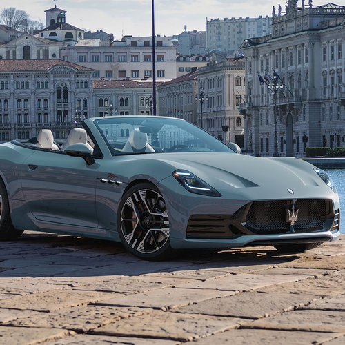 2027 Maserati GranCabrio Folgore Front View