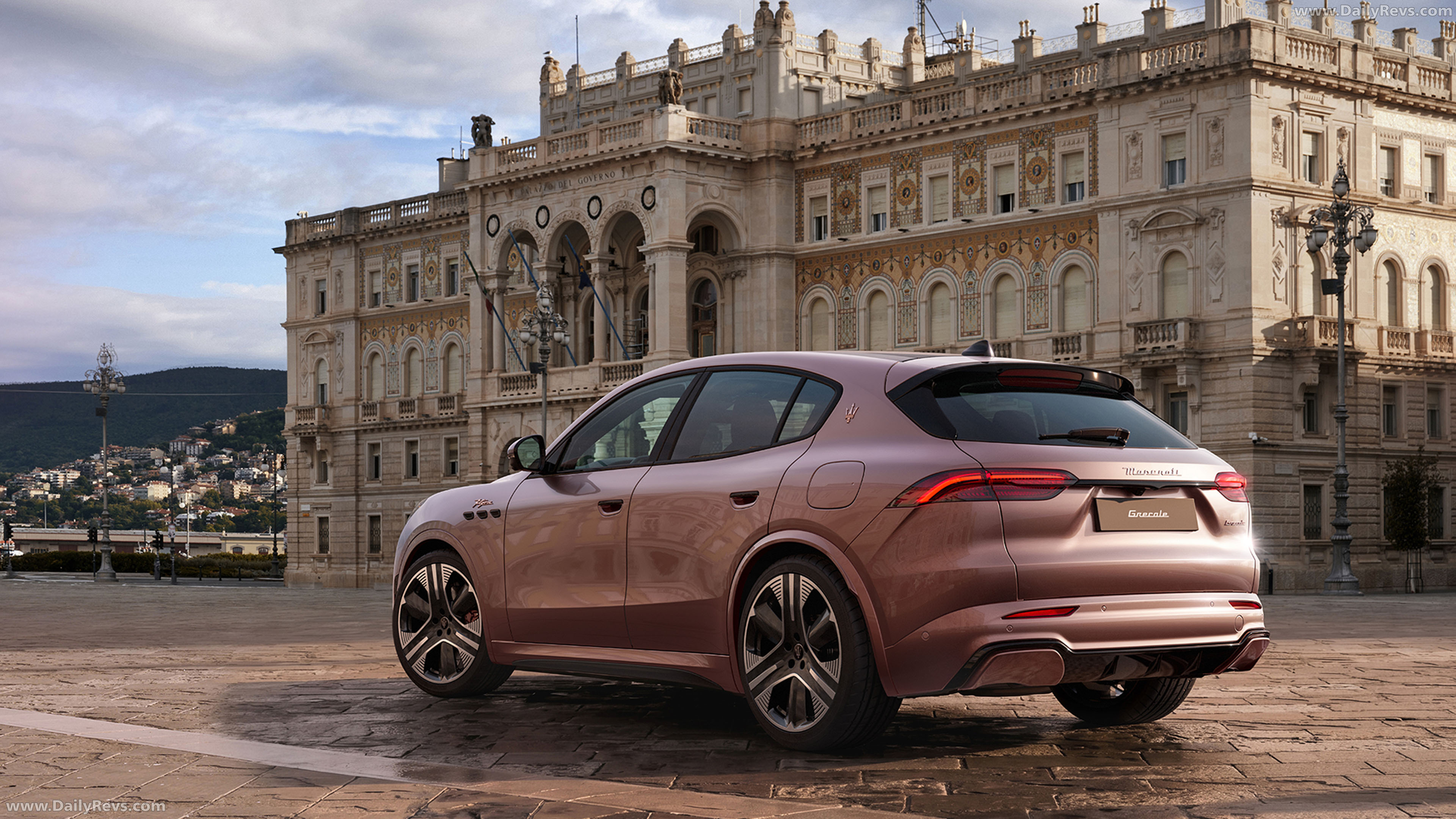 2027 Maserati Grecale Folgore Rear View