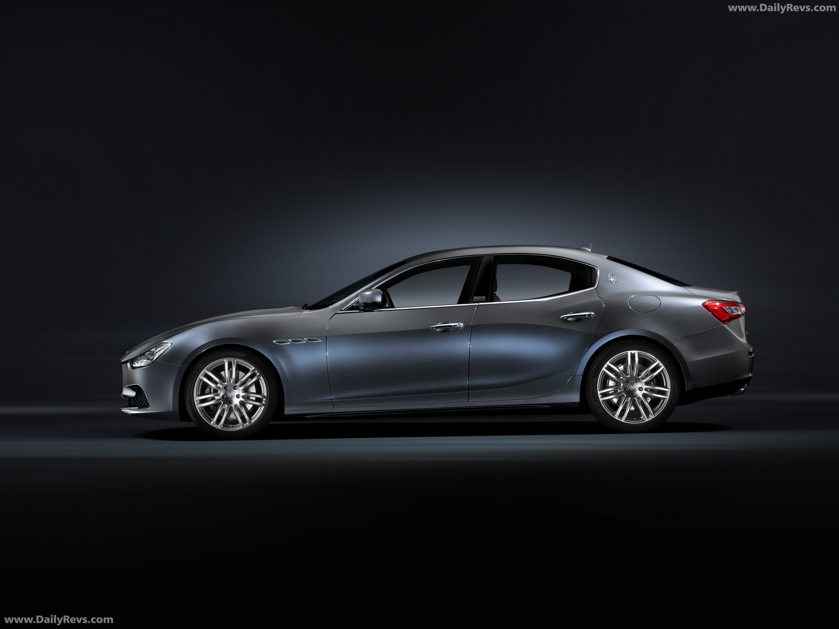 2014 Maserati Ghibli Ermenegildo Zegna Edition Concept Side View