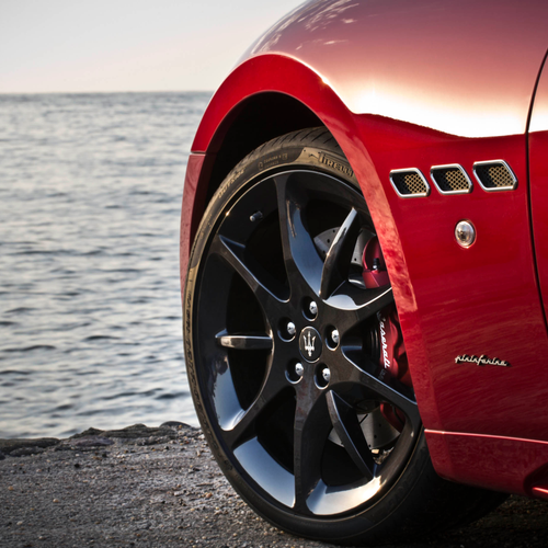 2013 Maserati GranCabrio Sport Exterior
