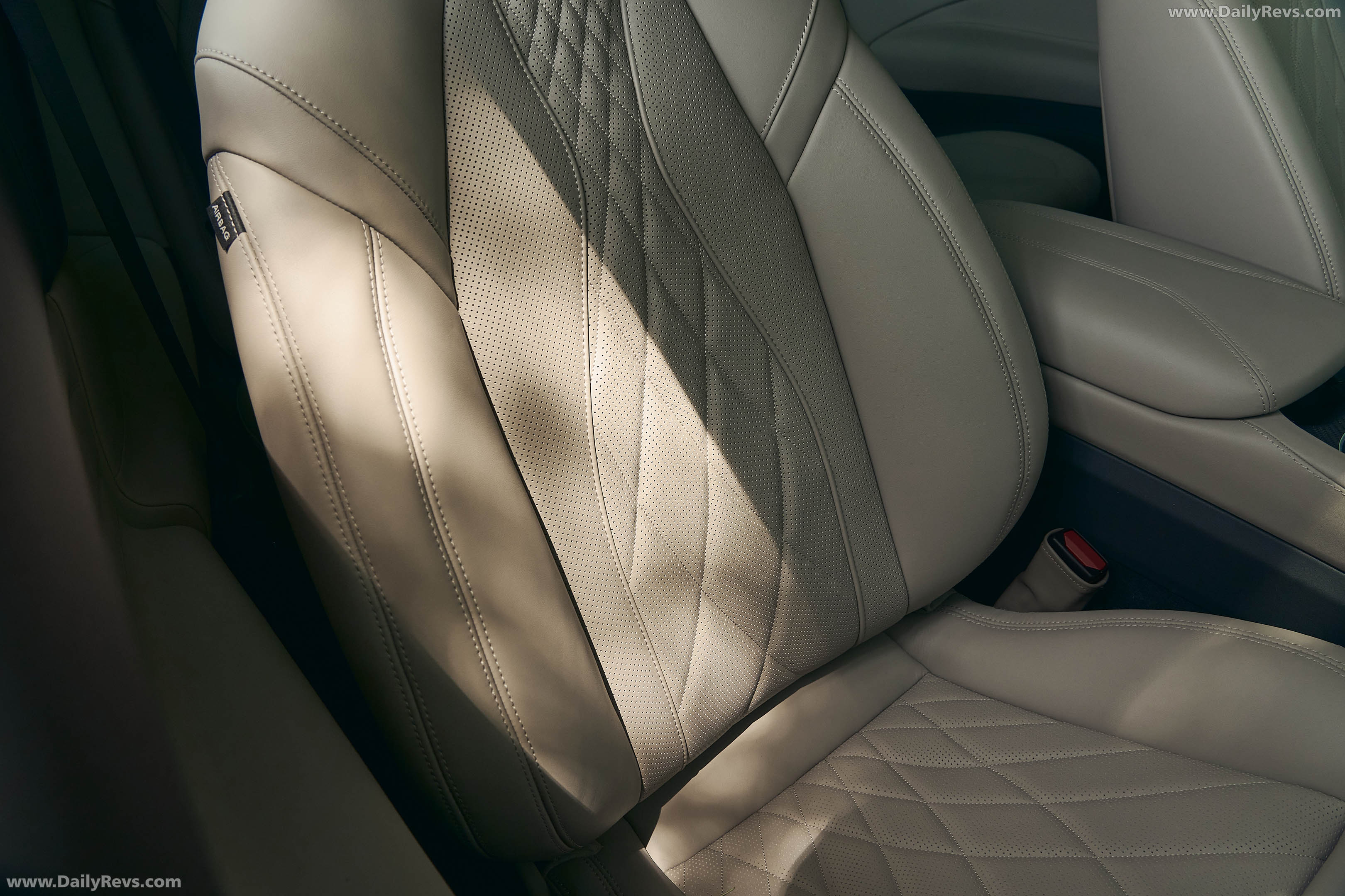 2027 Maserati GranTurismo 490 CV Interior