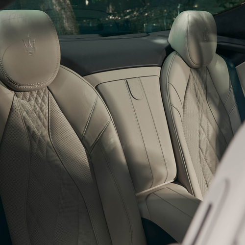 2027 Maserati GranTurismo 490 CV Interior